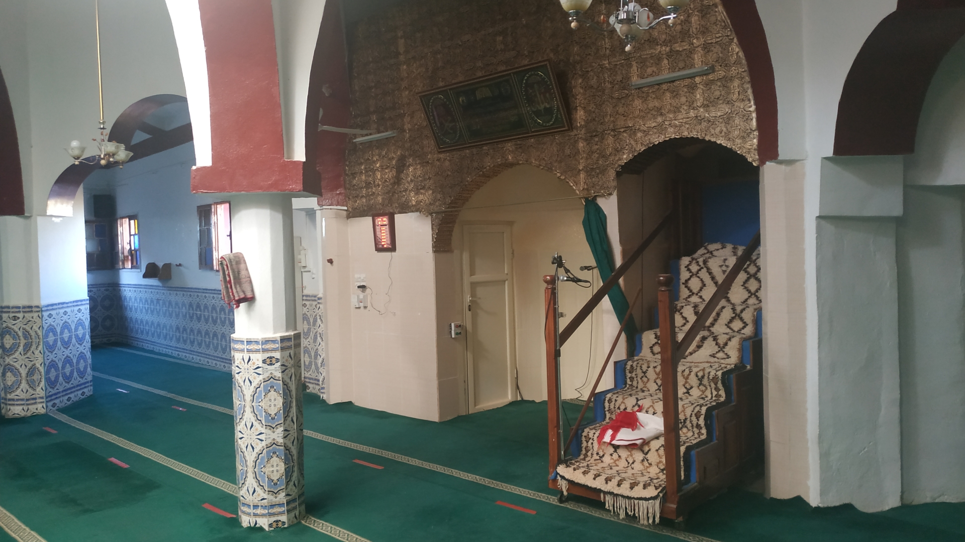 مسجد عقبة بن نافع