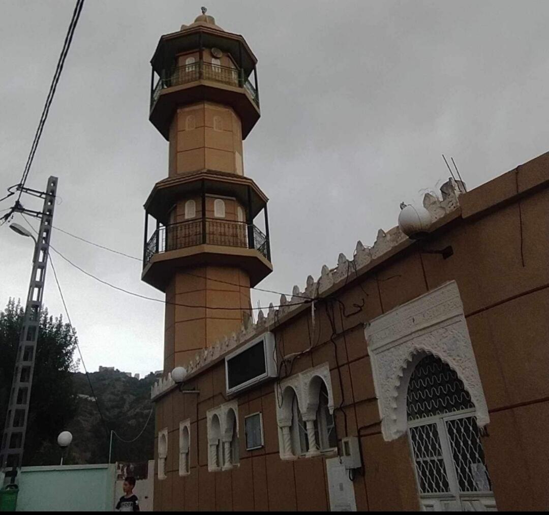 مسجد سيدي مقران بني موحلي