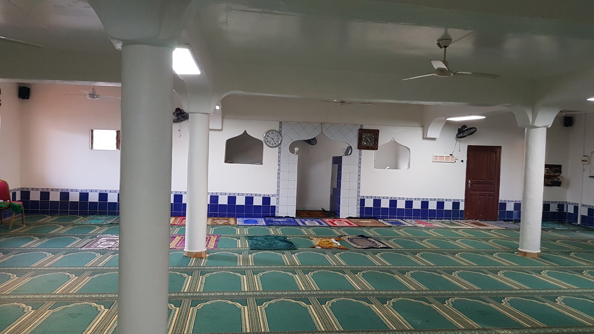 مَسْجِد الْجُمُعَةِ السلام