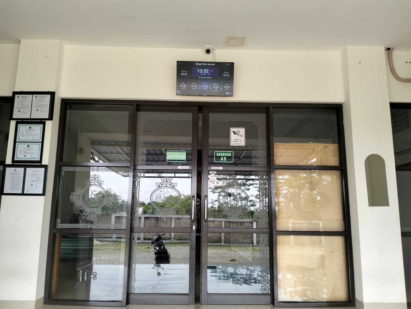 Masjid Baiti Jannati