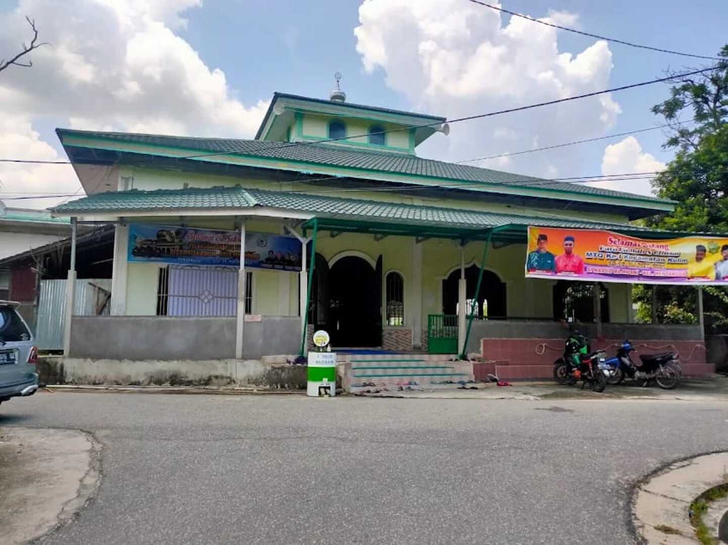 Masjid Paripurna Al Husni