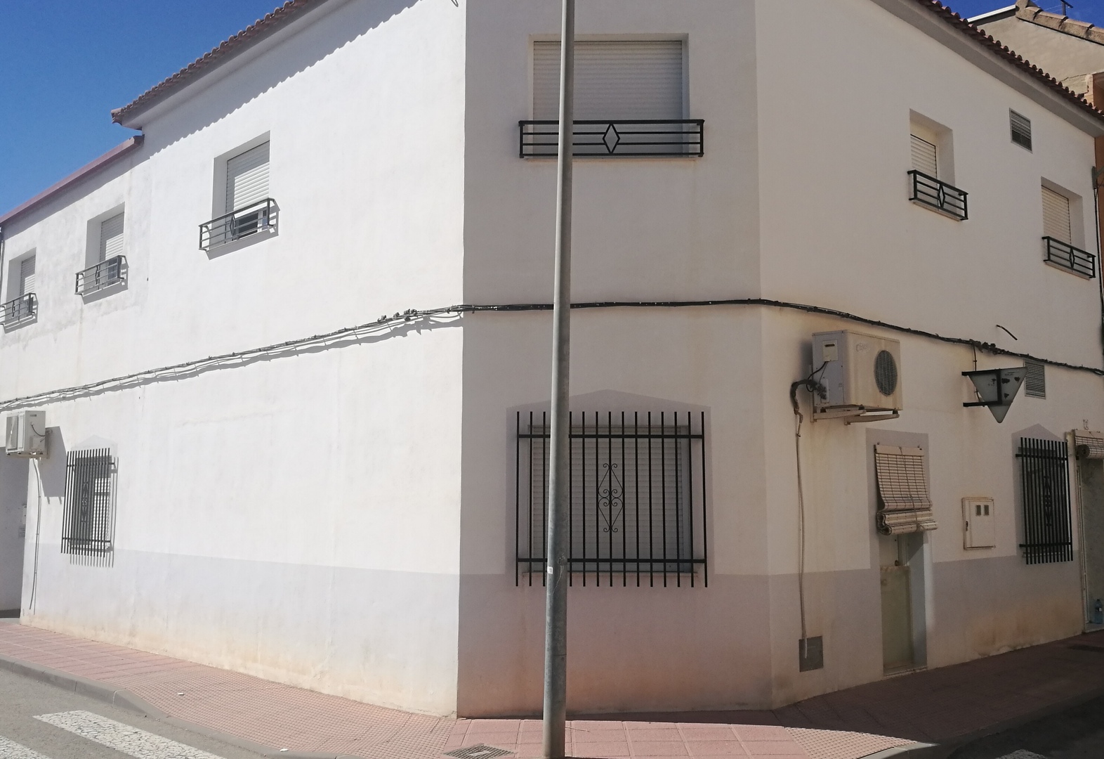 MEZQUITA ENNOUR. مسجد النور