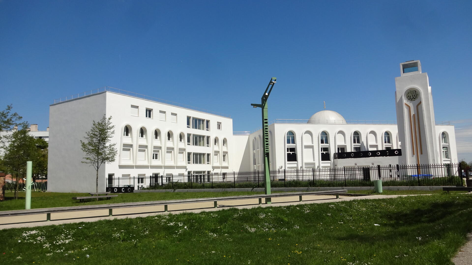 Mosquée Essalem مسجد السلام