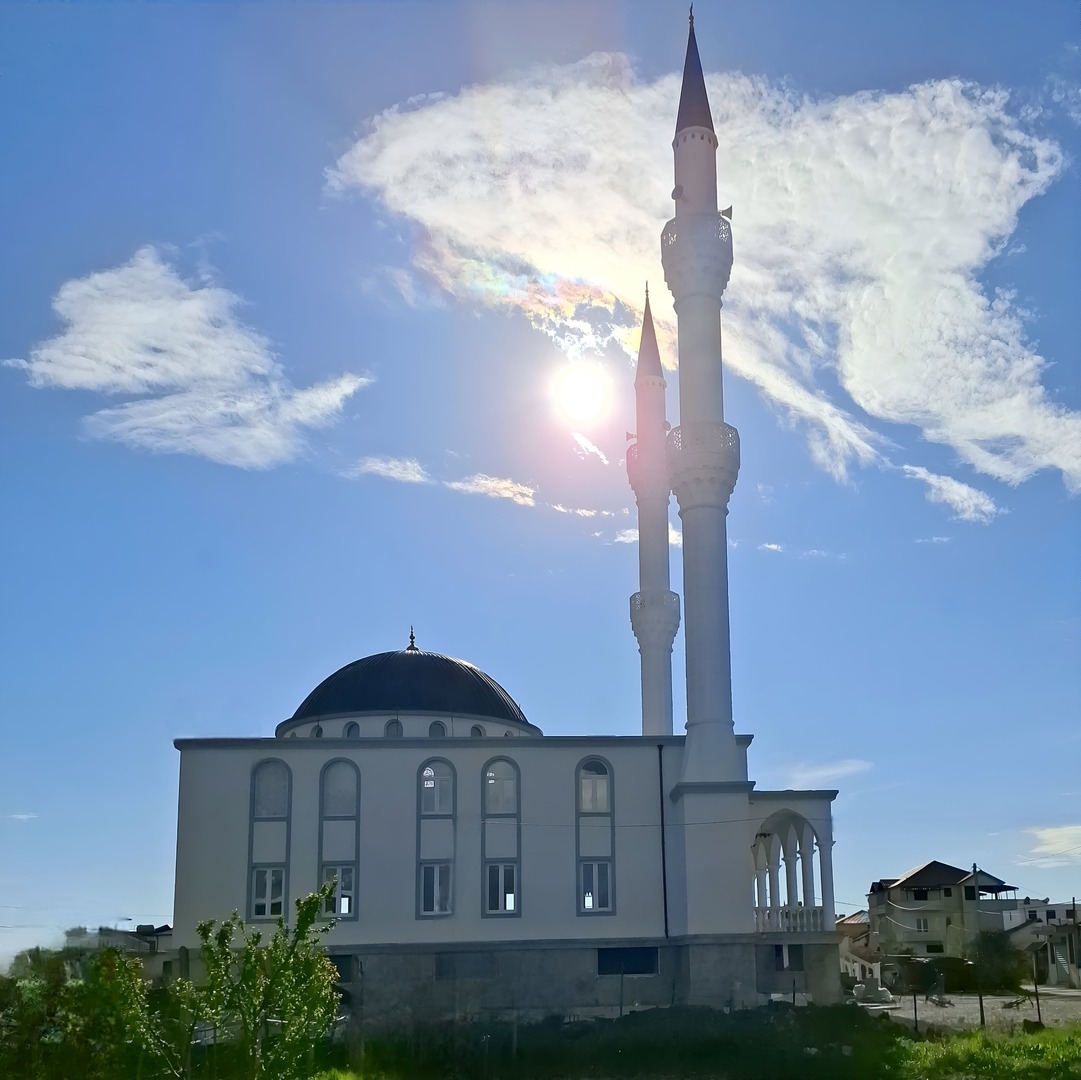 Xhamia "Udhezimi" Xhafzotaj