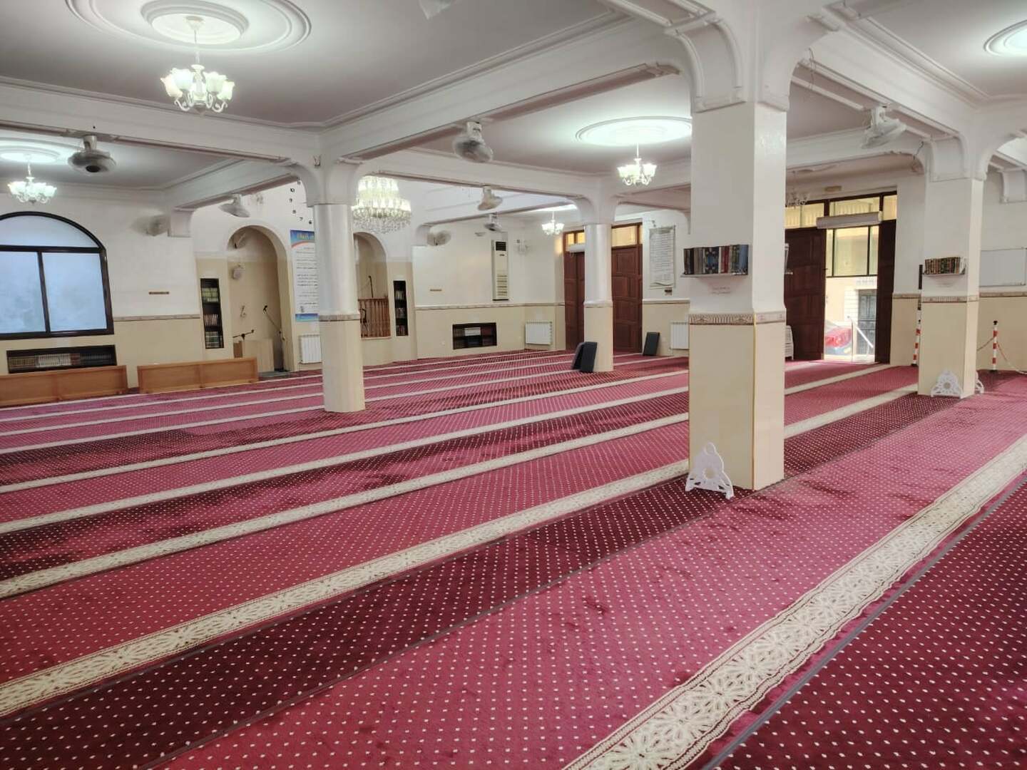 مسجد عبد الله بن المبارك