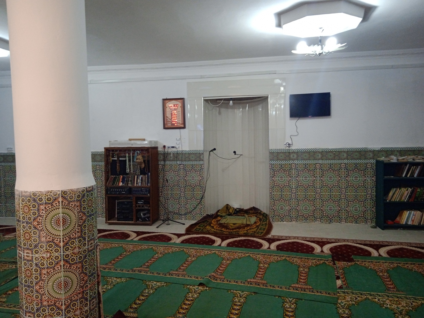 مسجد التوبة _ عين تاسة  _