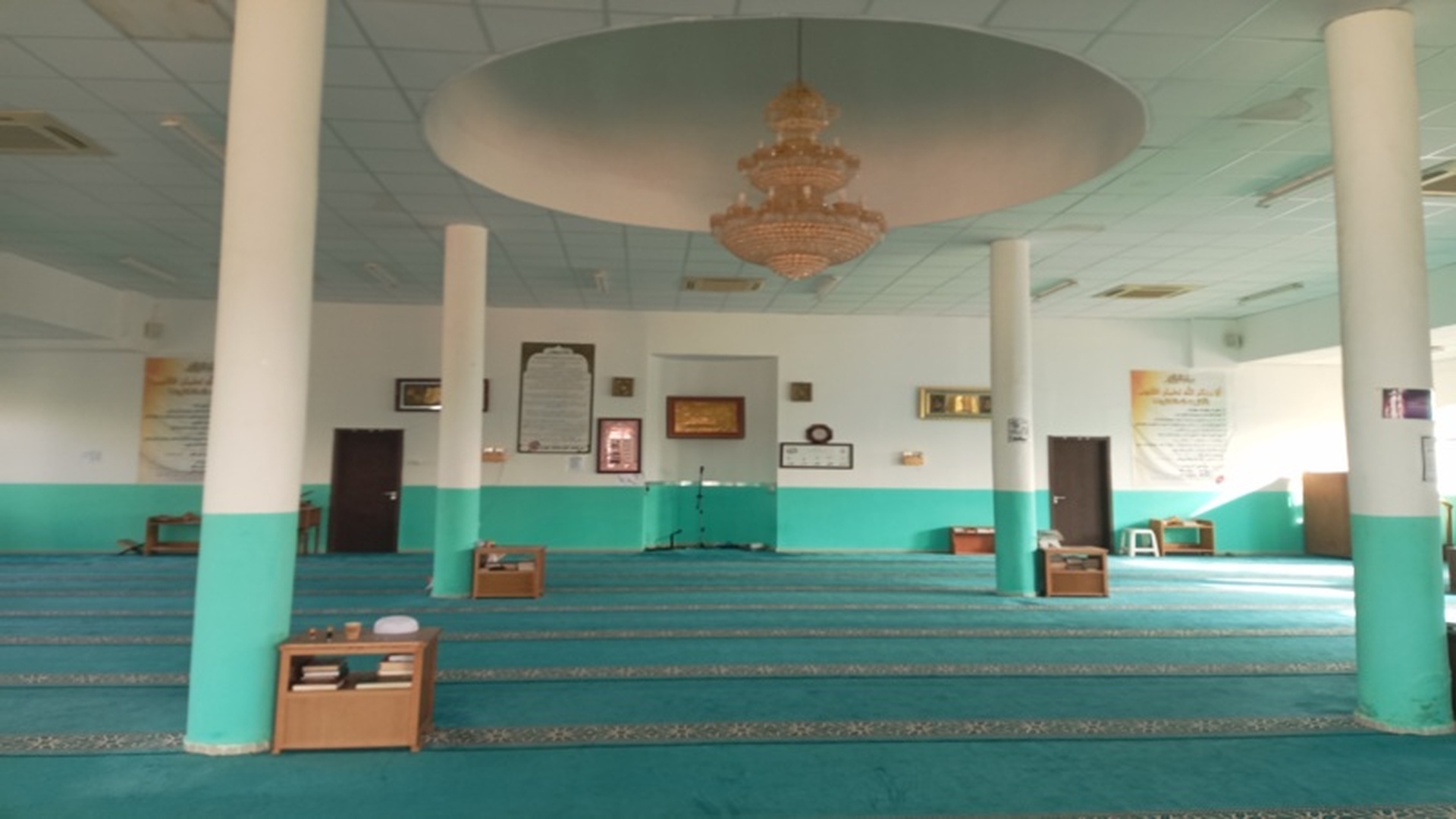 مسجد قاعدة الحياة زارزايتين