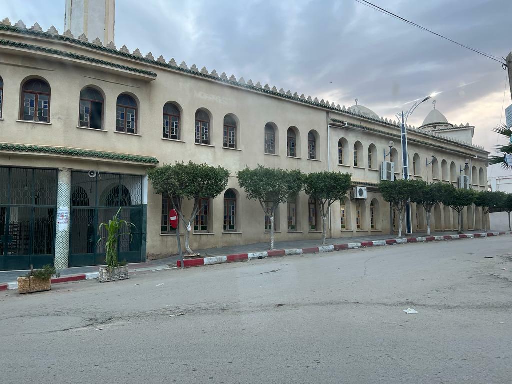 مسجد عبد العزيز كبير