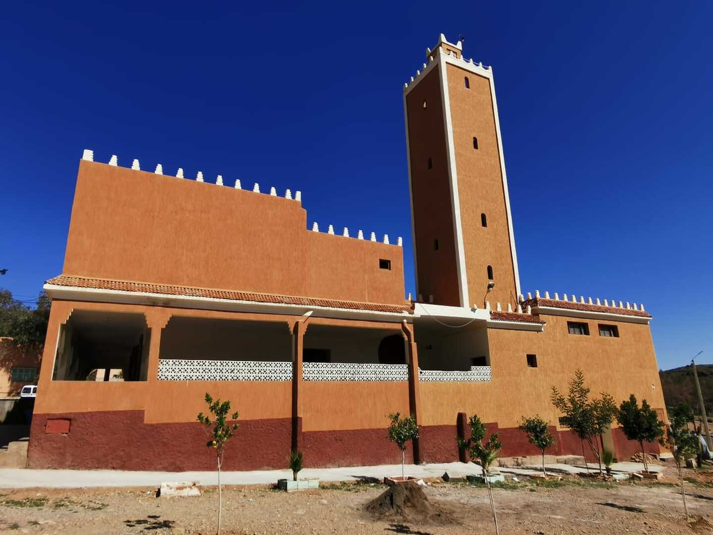 مسجد 20 غشت أيت أكنون دمنات