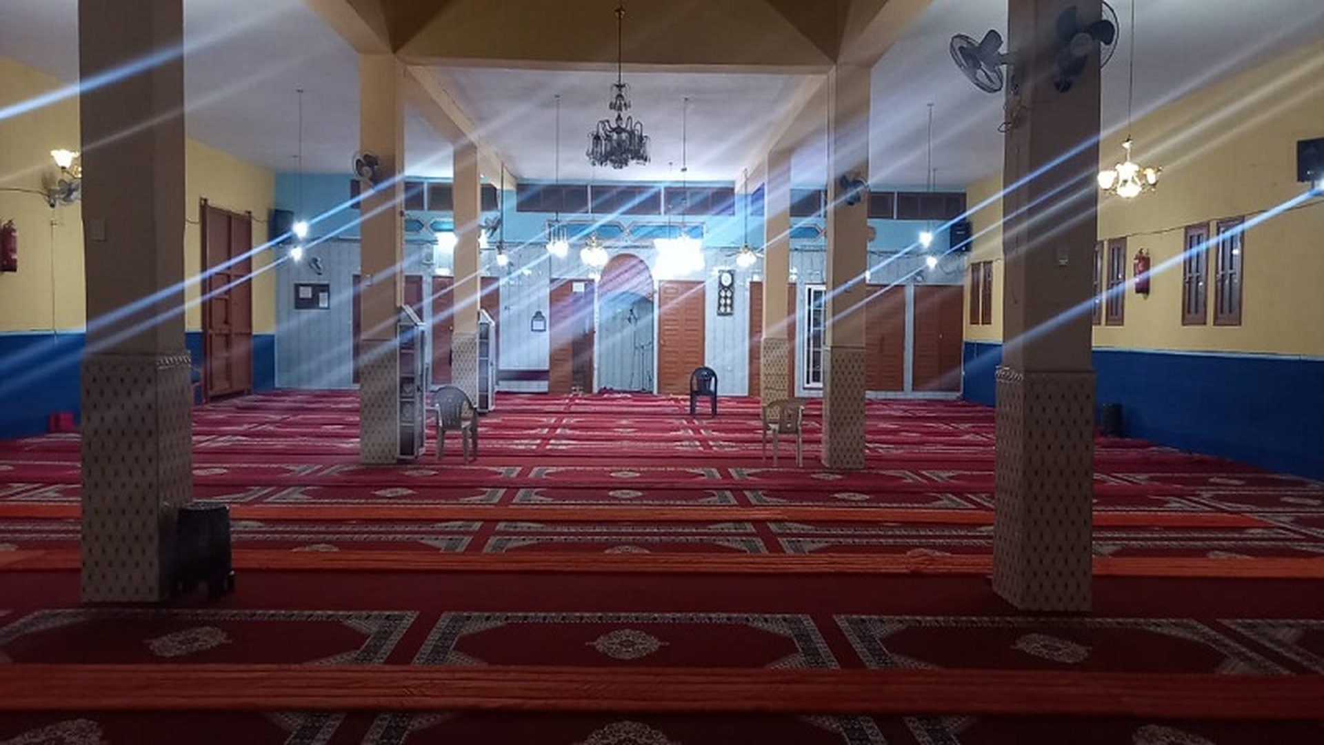 مسجد ايتزر المركزي
