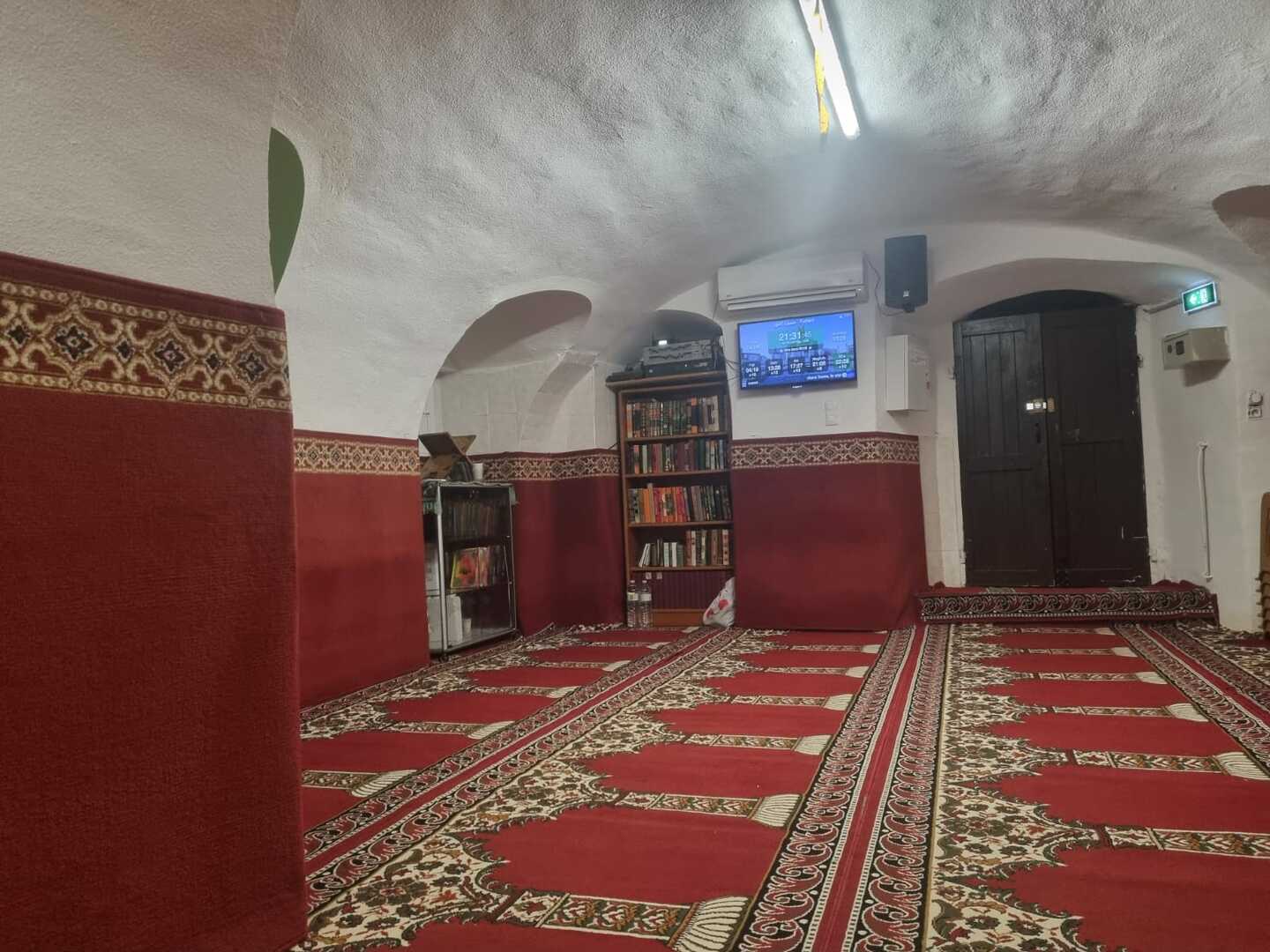 مسجد محمد الخامس