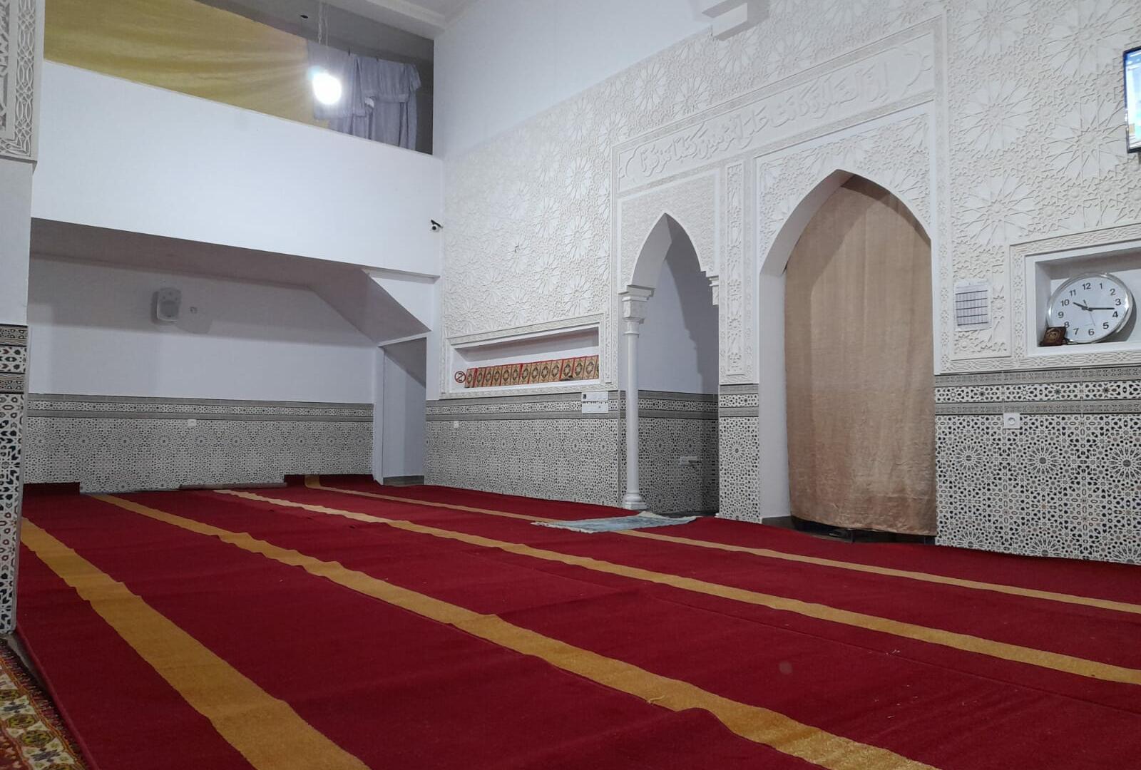 مسجد المحسنين - شراقة