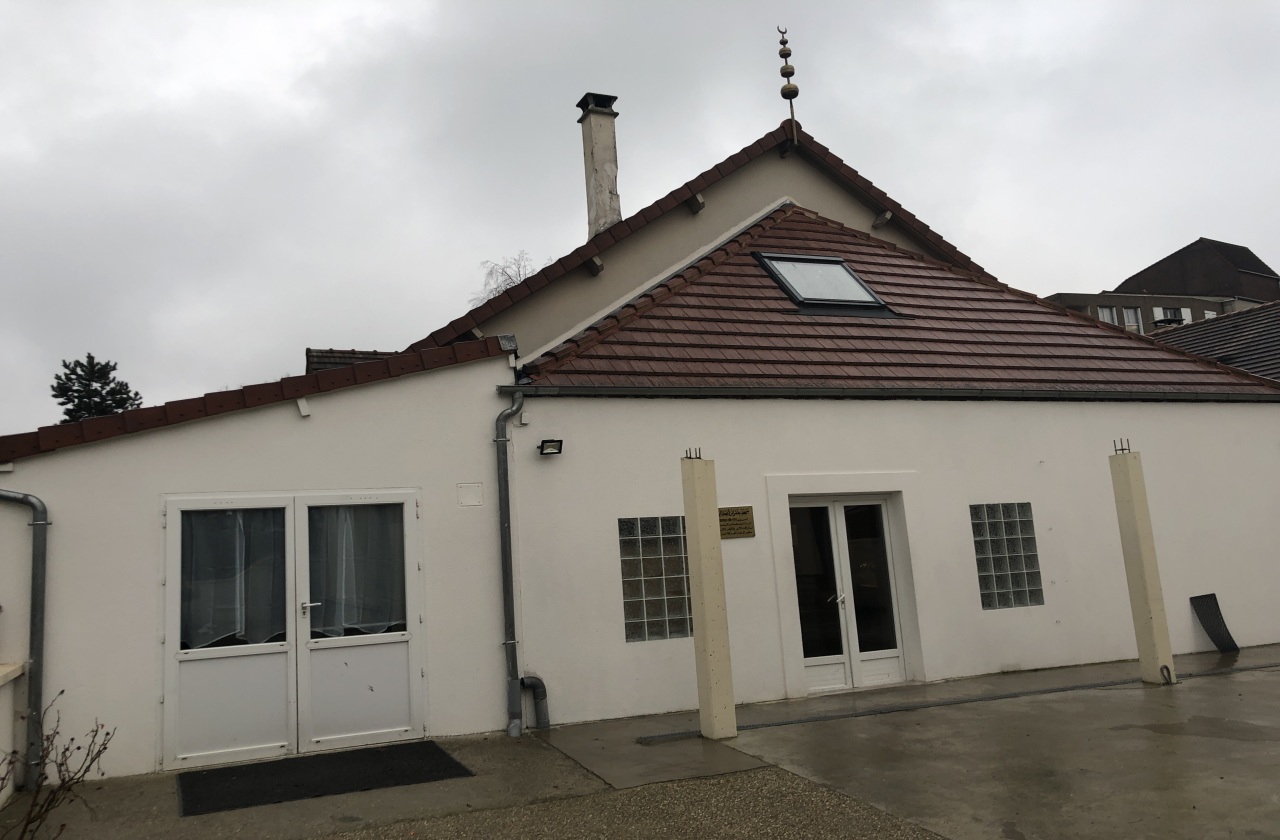 مسجد عمر بن الخطاب - Vernon