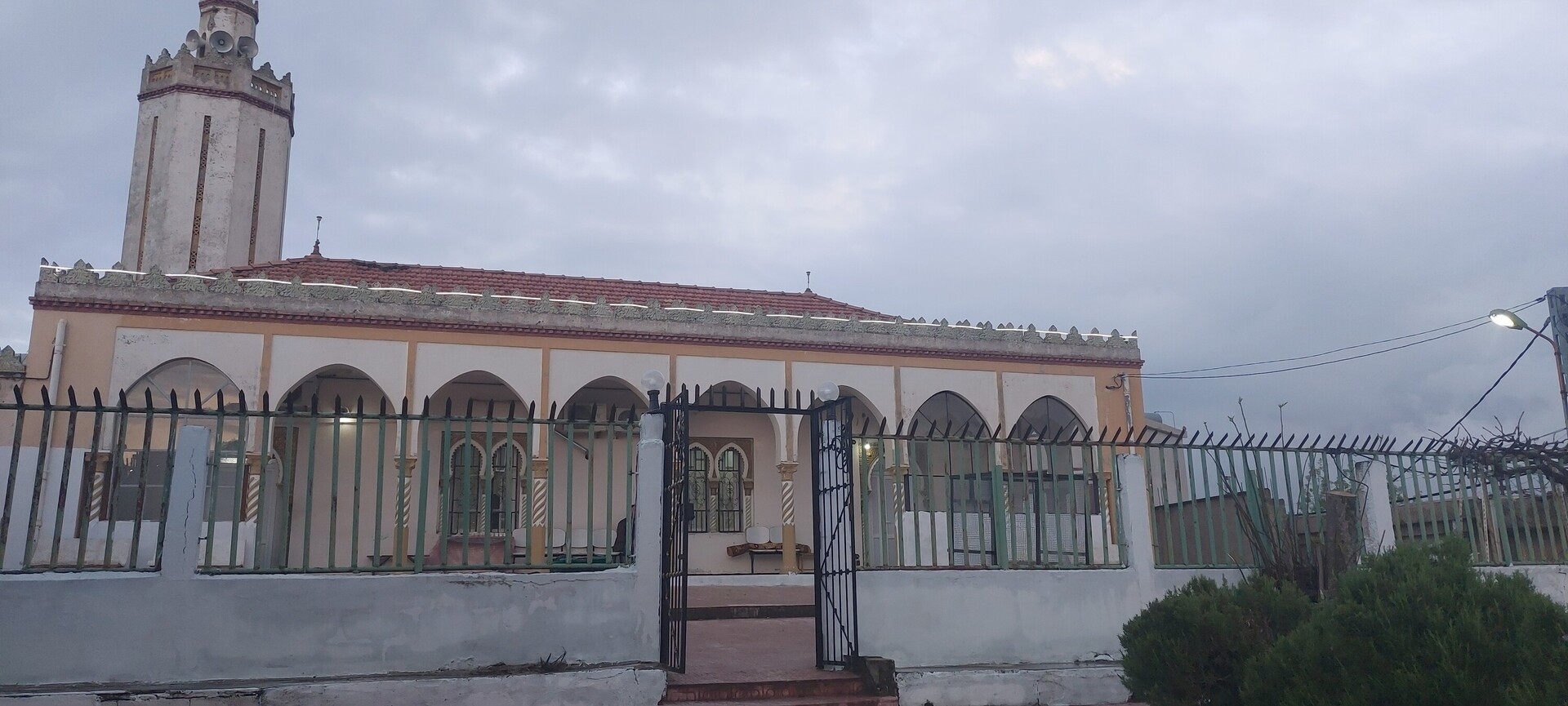 مسجد الخميس لقرية آيت بويحي