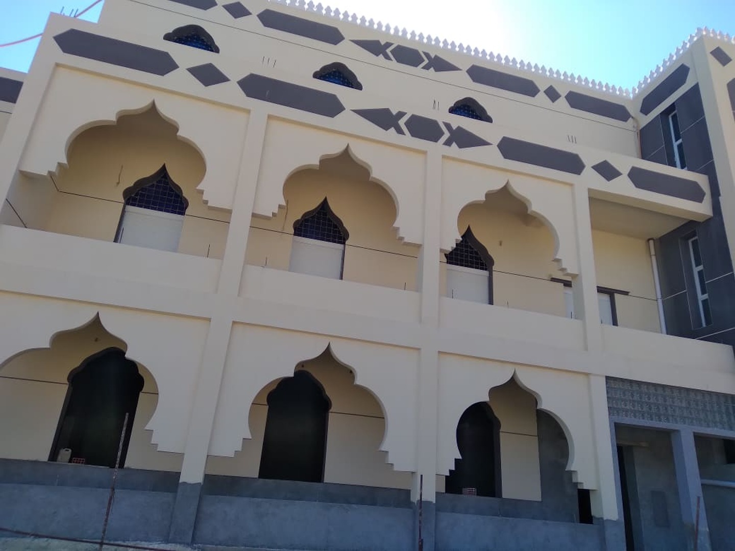 مسجد التقوى - عين السبت