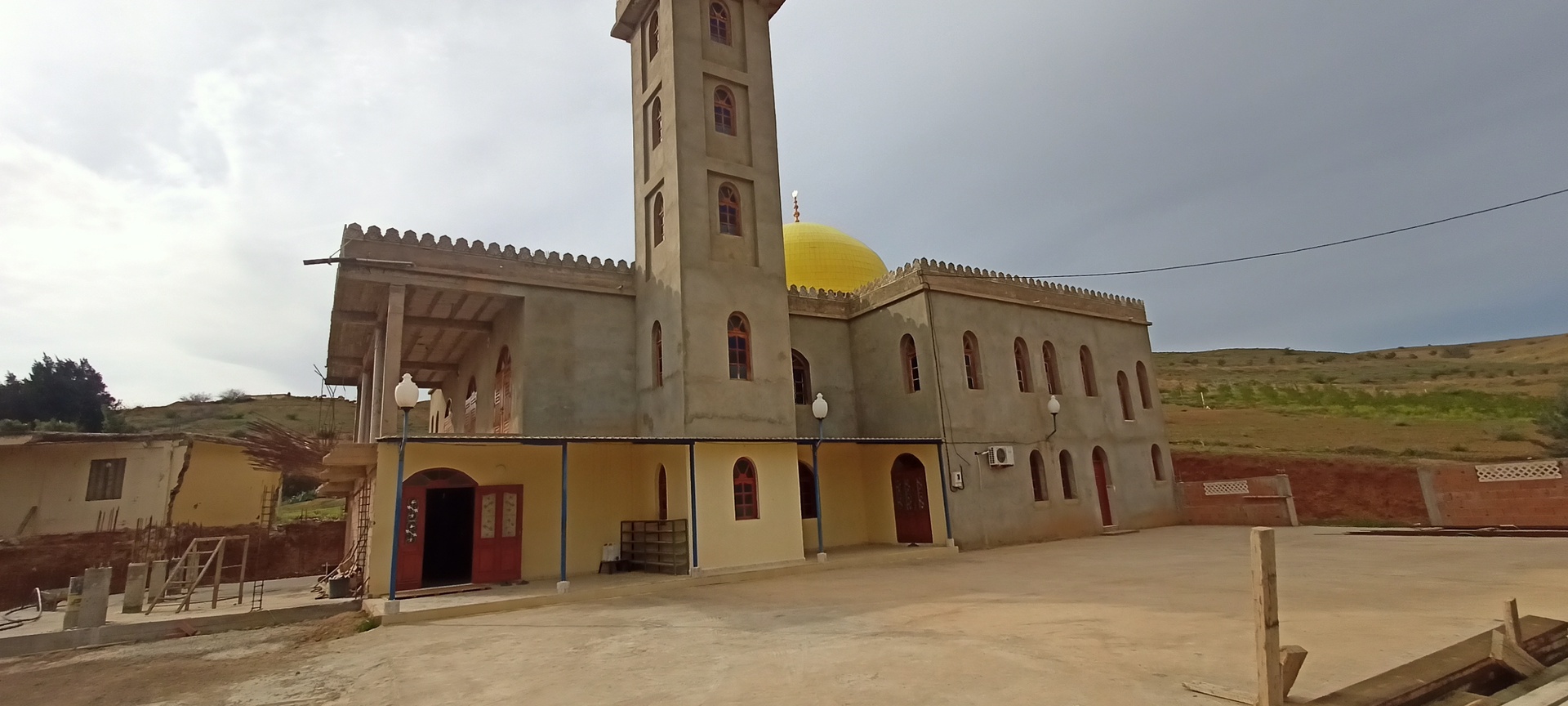 مسجد علي بن ابي طالب