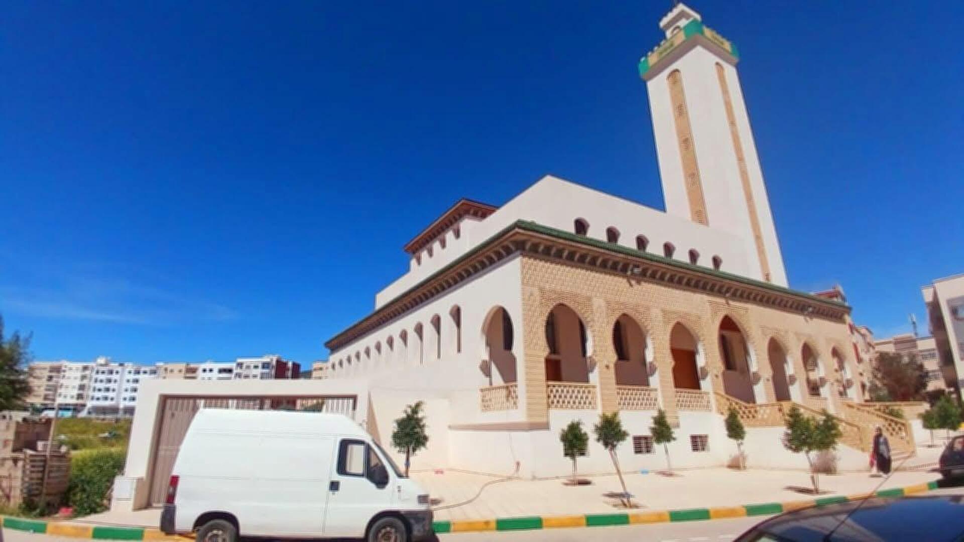 مسجد الحسنى.رياض الليمون