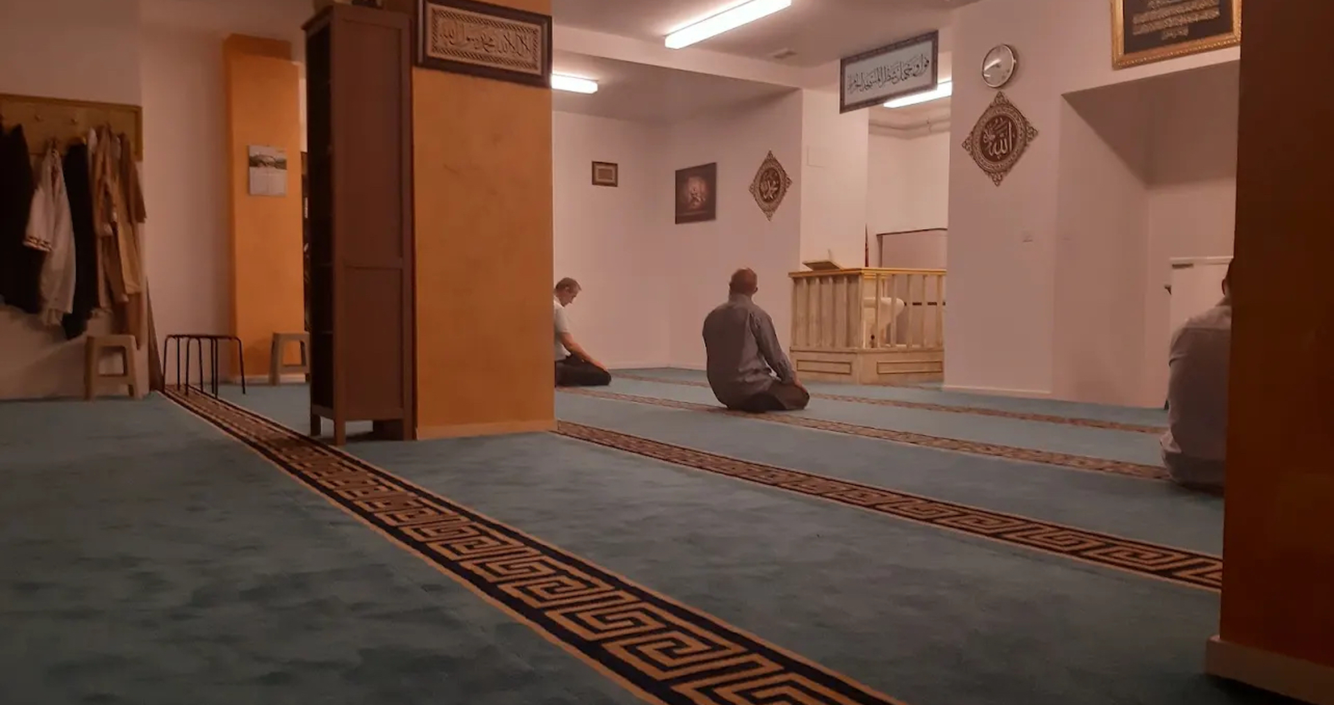 Qendra Kulturore Shqiptare "Xhamia"