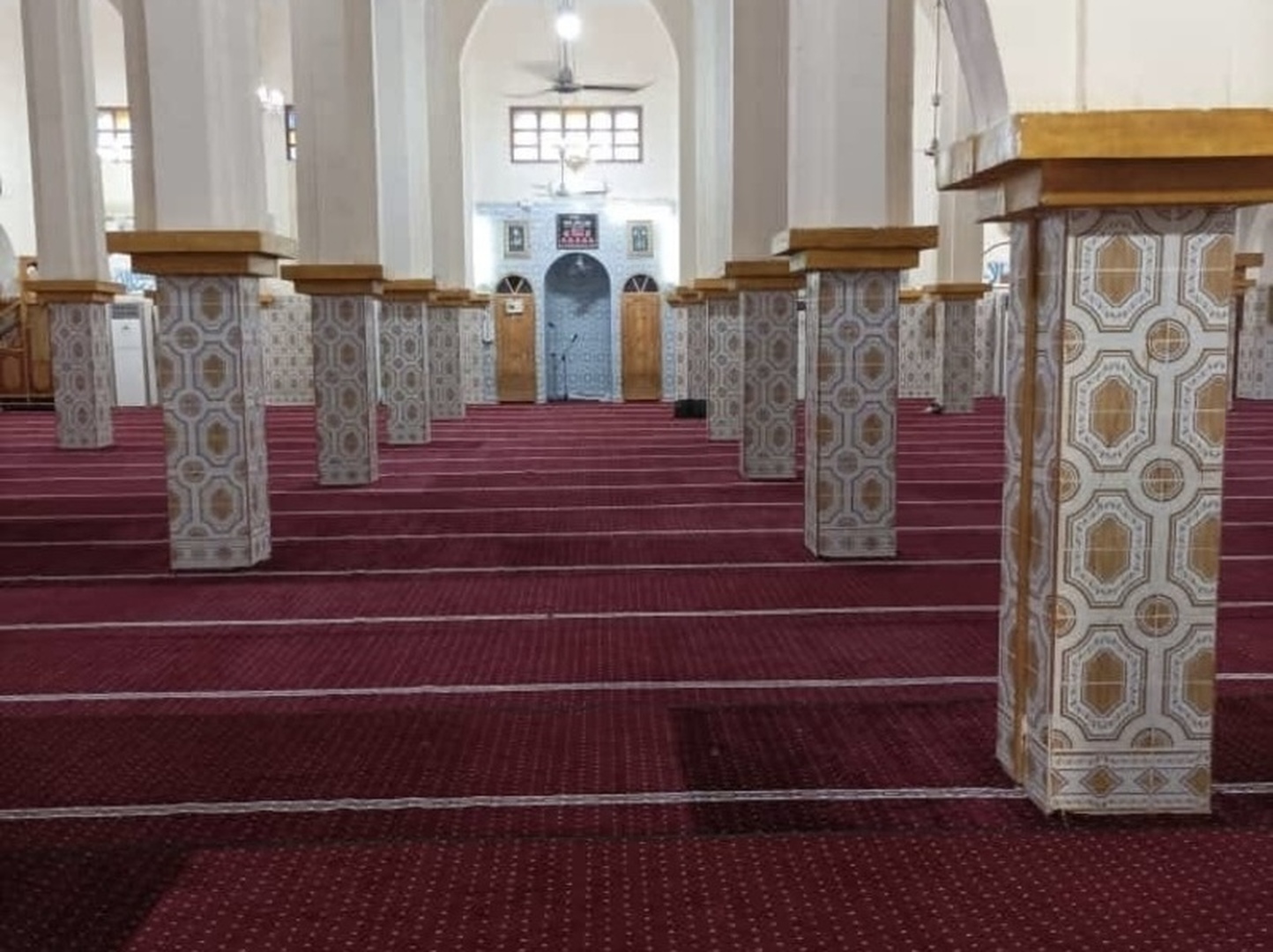 مسجد علي بن أبي طالب - رقان المركزي