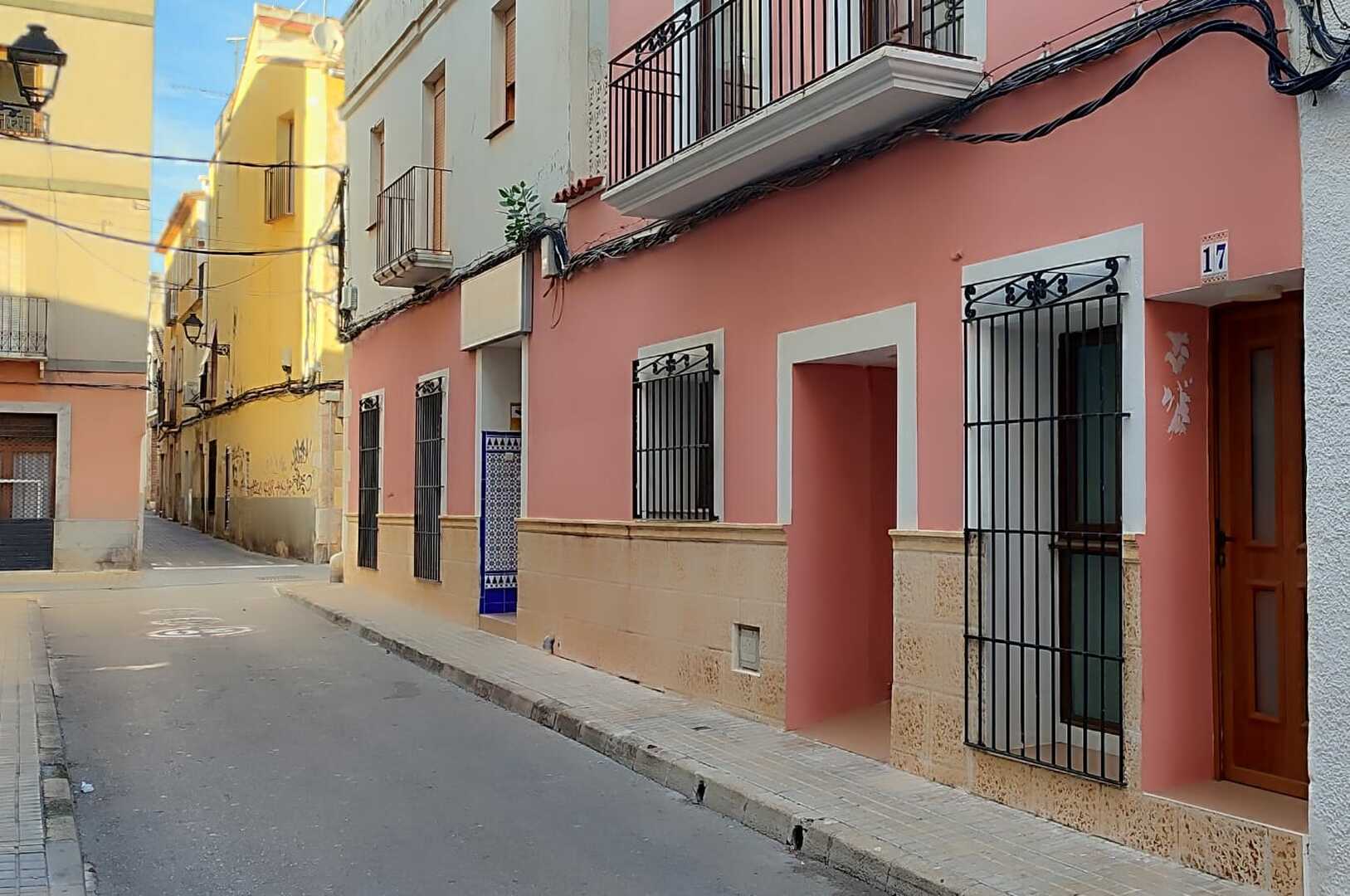 مسجد النور دانية