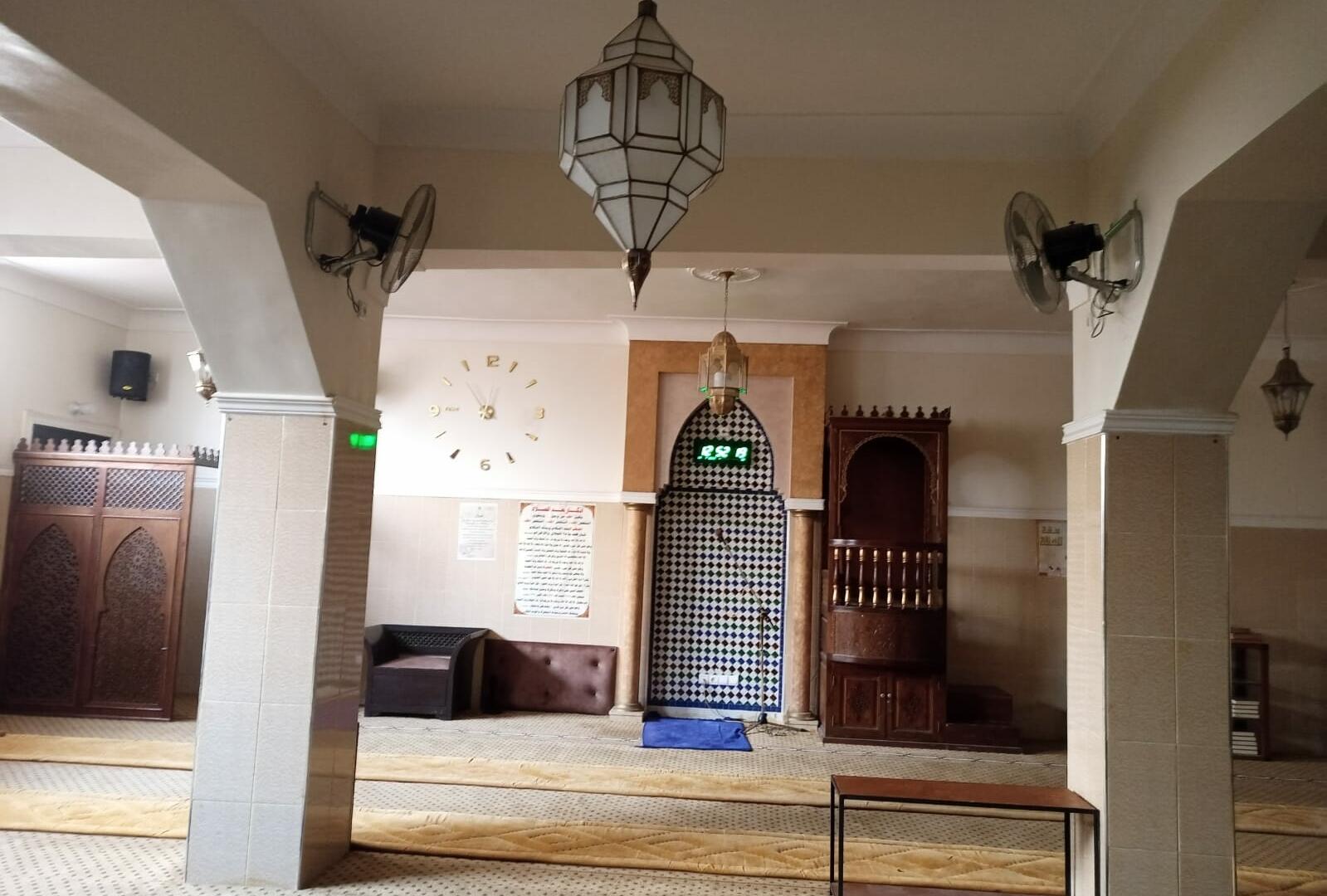 مسجد البومبي 1