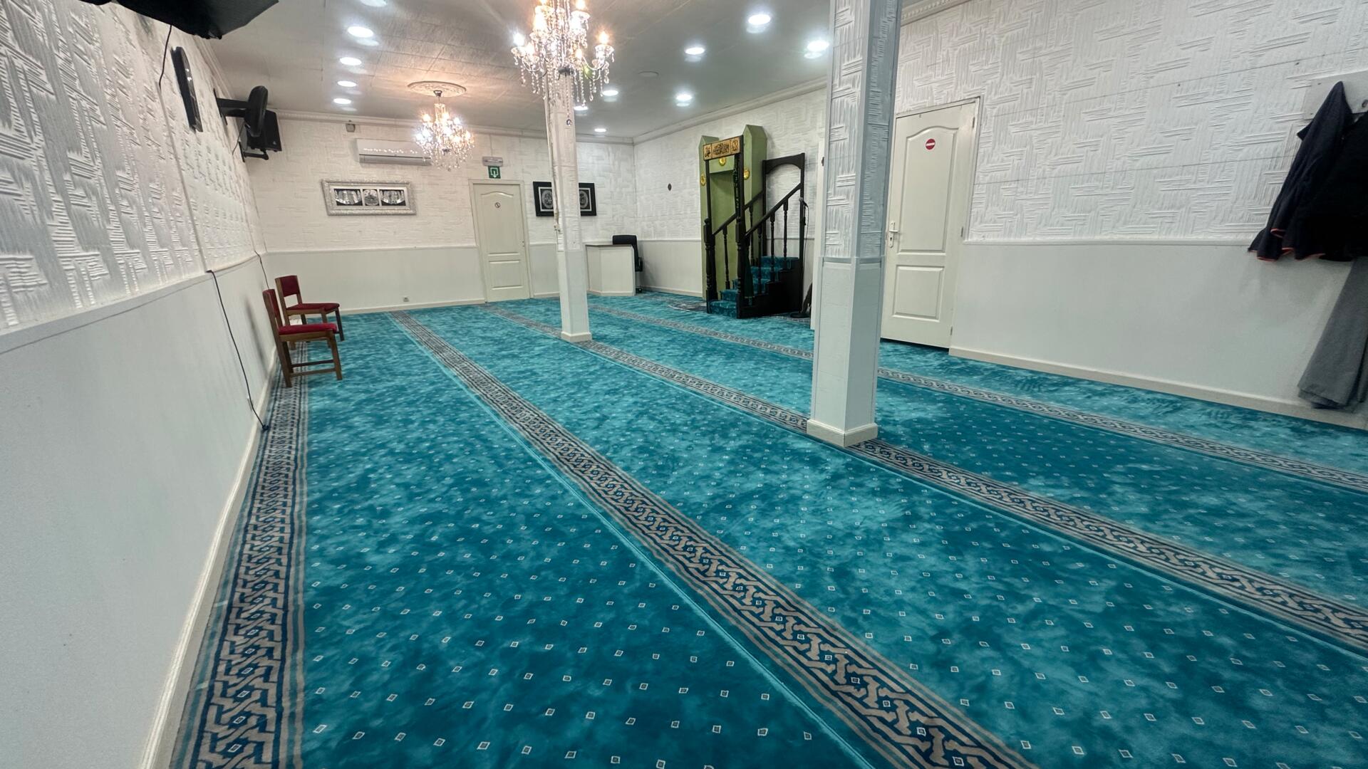 Masjid Hamza Boom