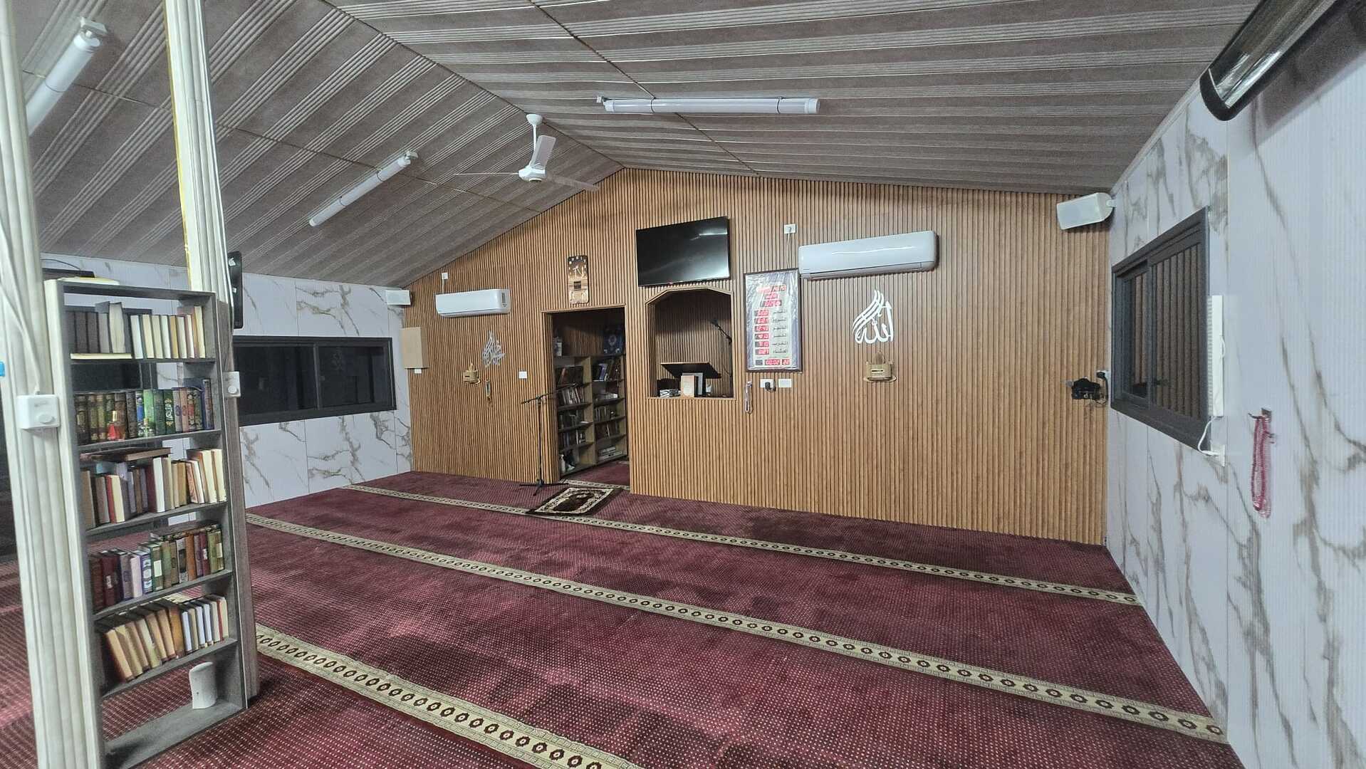 }}}}}  مسجد حمزه الرمله  {{{{{