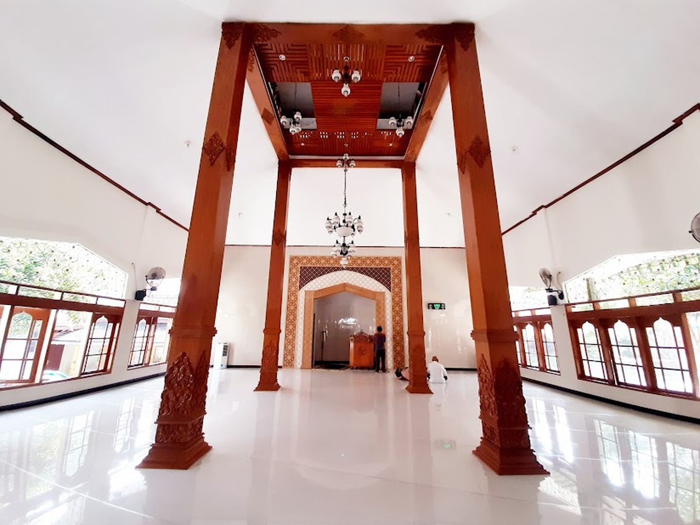 Masjid Besar Al Hidayah