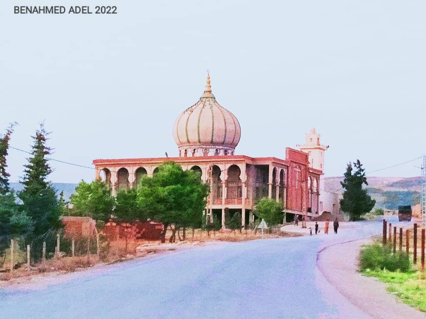 - مسجد إبراهيم الخليل - تيحمامين