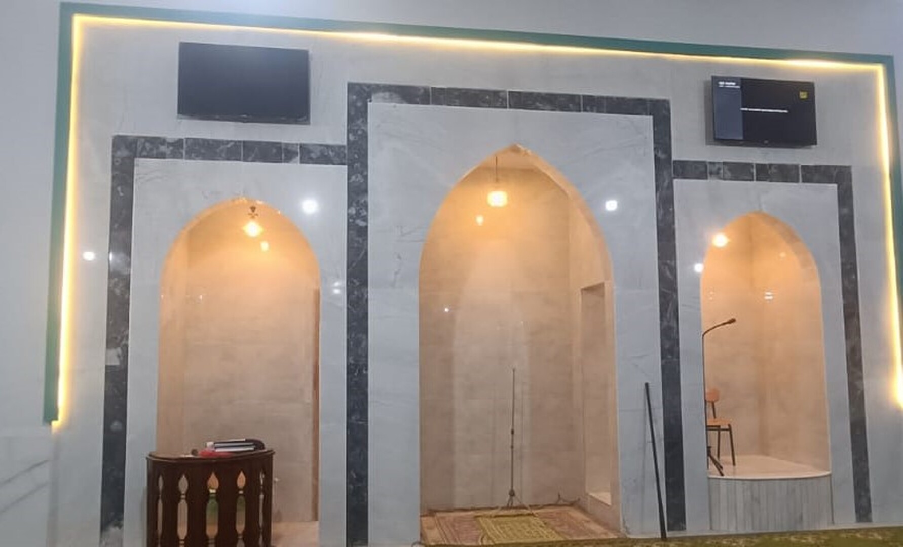 - مسجد إبراهيم الخليل - تيحمامين