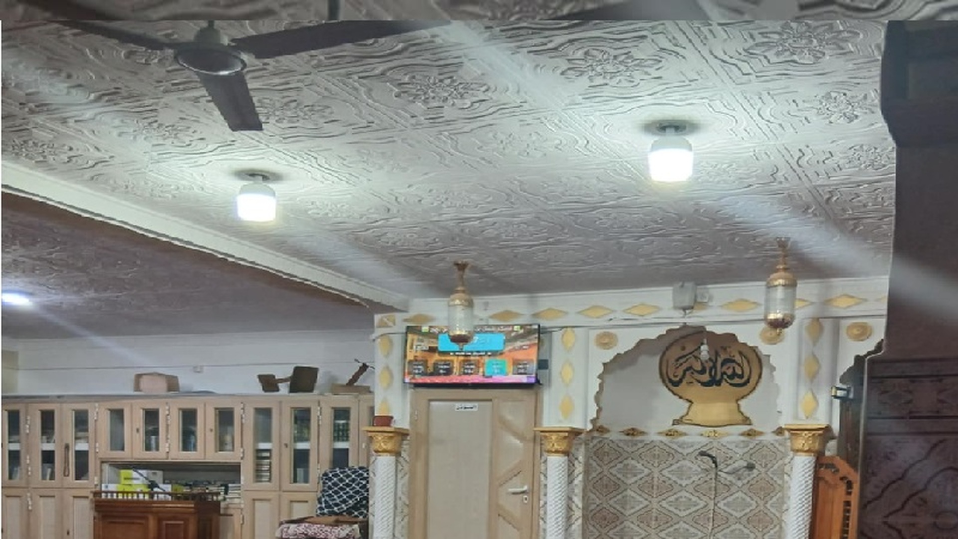 مسجد زيد بن ثابت حاسي بحبح