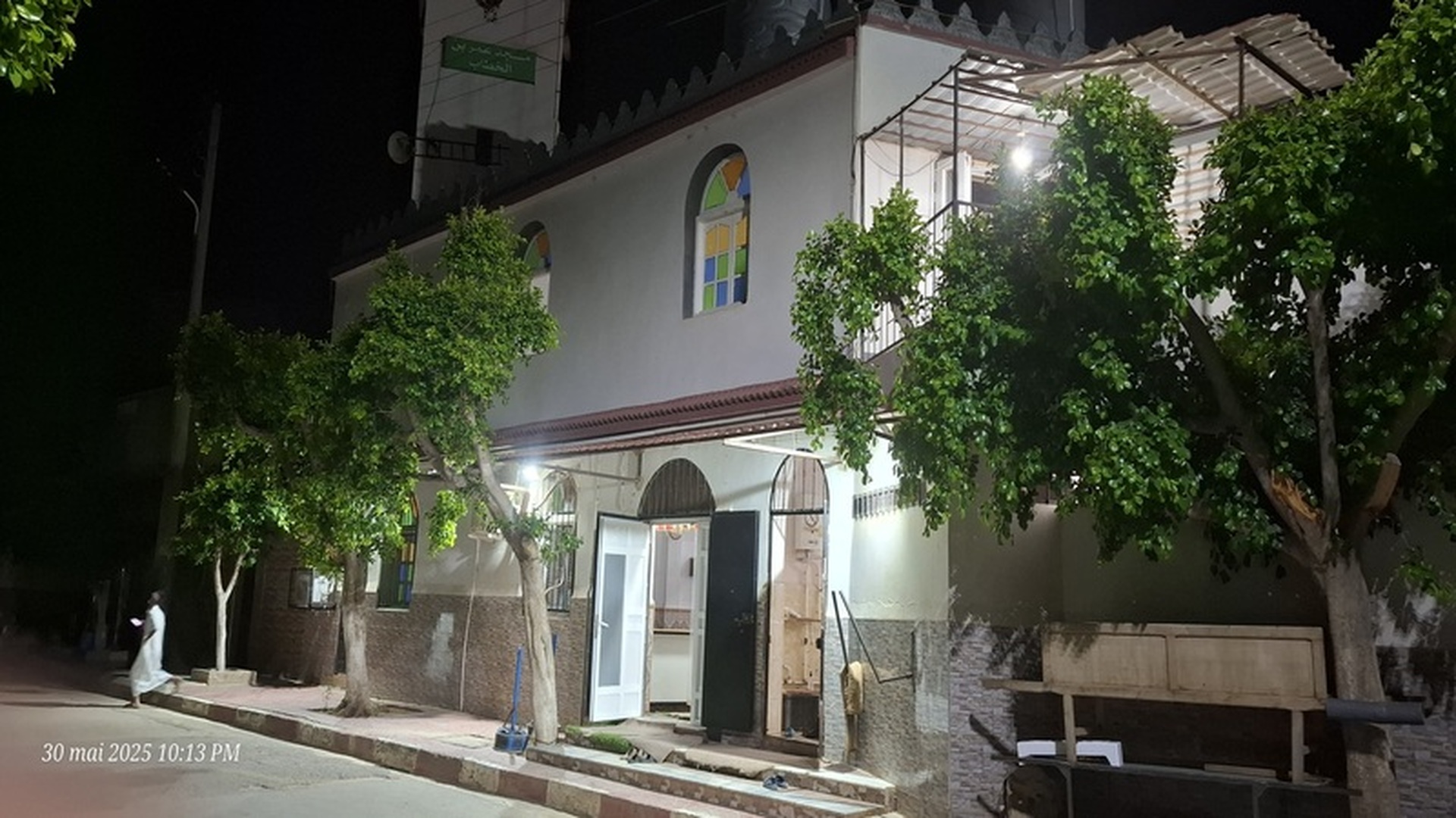 مسجد عمر بن الخطاب-حي قزو