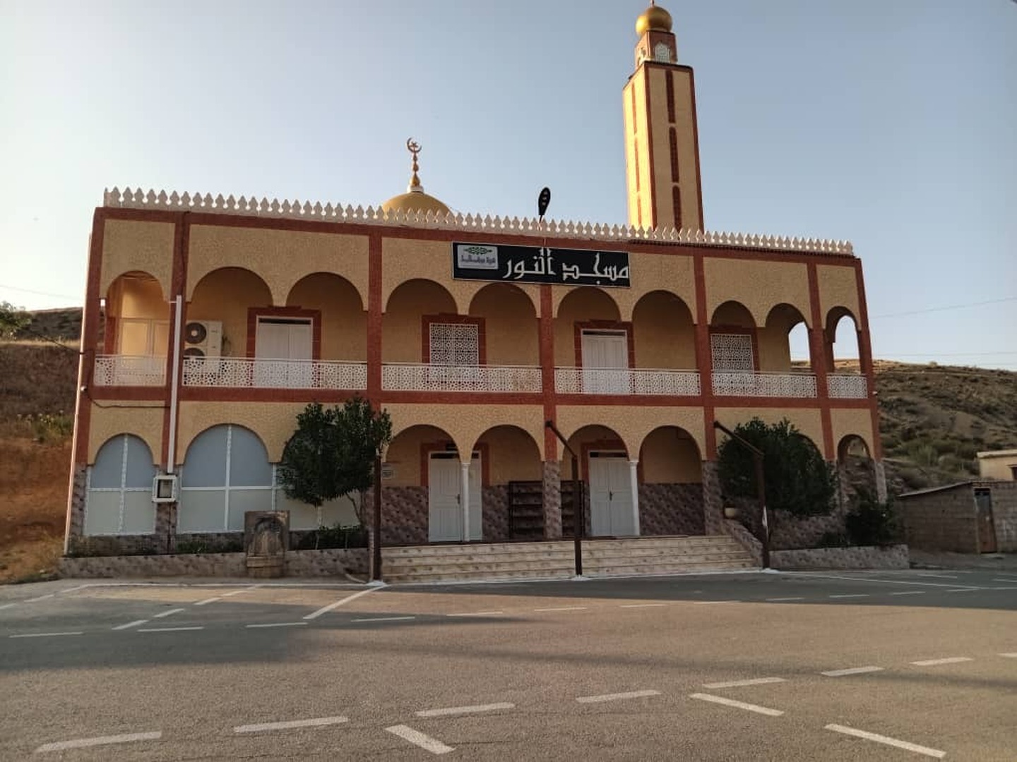 مسجد النور .قرية بوشطاط.بلدية تيزي نبشار