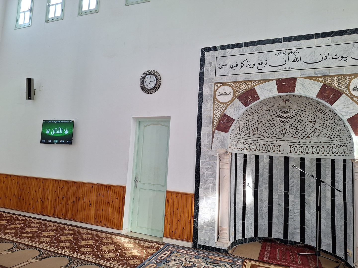 جامع الرحمان طريق بني خداش مدنين