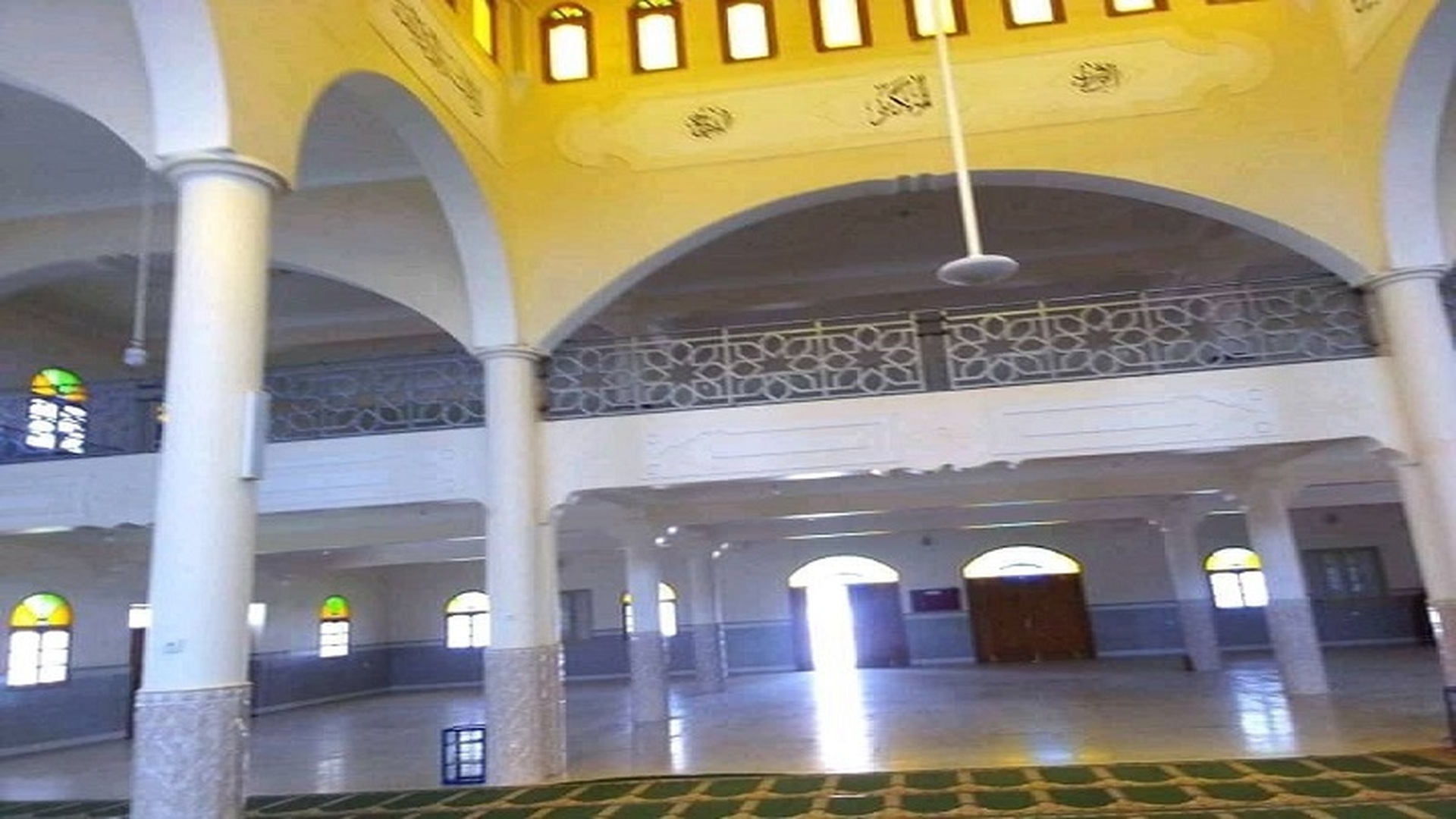 مسجد القدس حي المناضلين حاسي بحبح