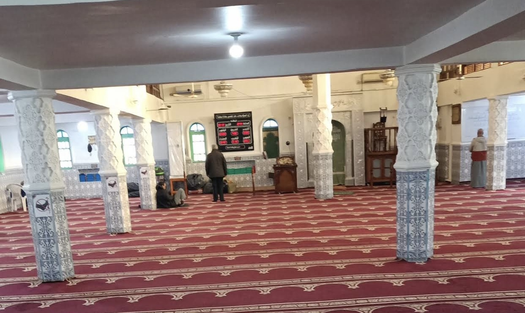 مسجد عمر بن عبد العزيز