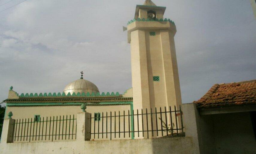 مـسجــد قريـة آيت بوعلــي  فريـــحة