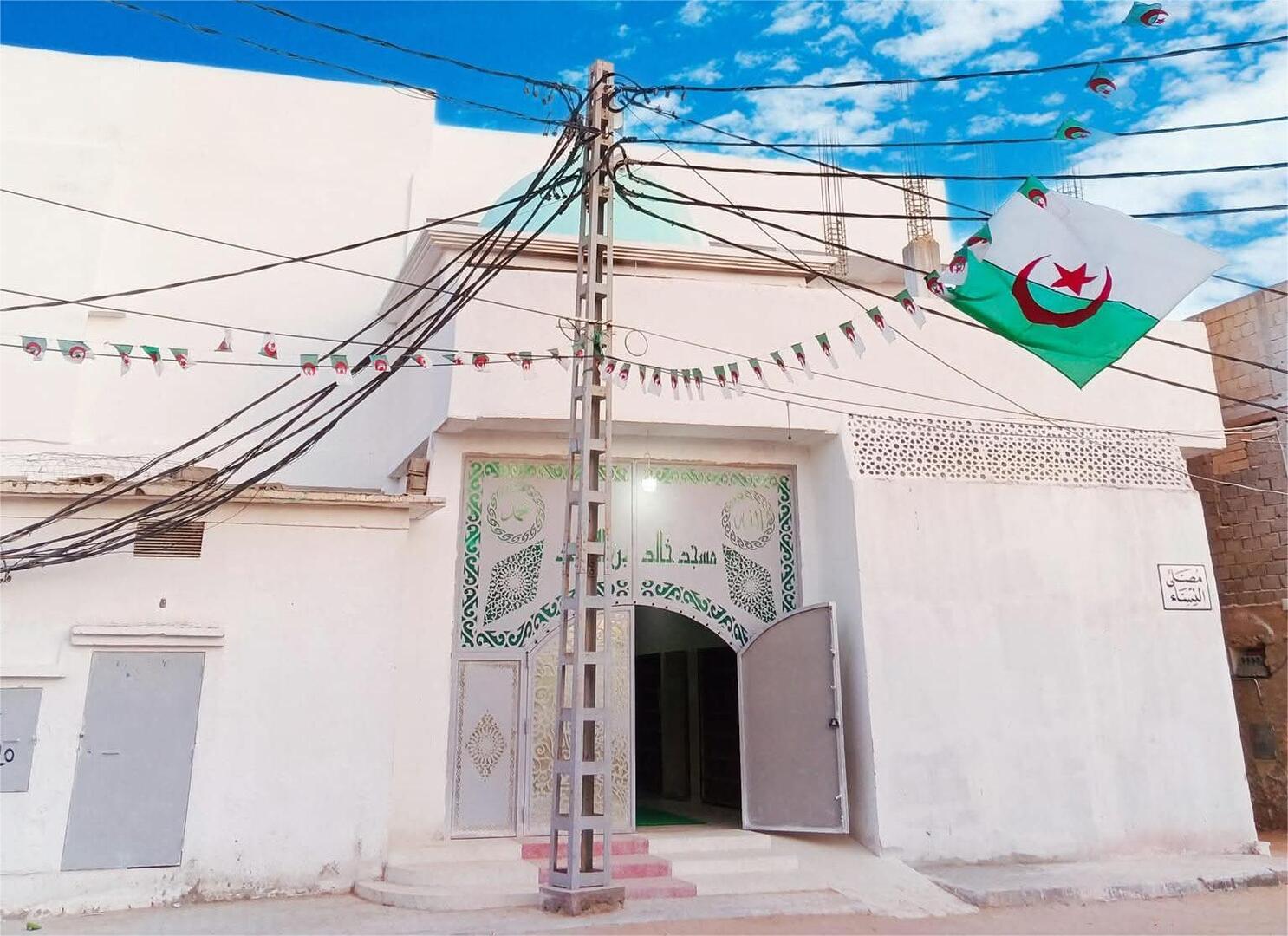 مسجد خالد بن الوليد بامنديل ورقلة