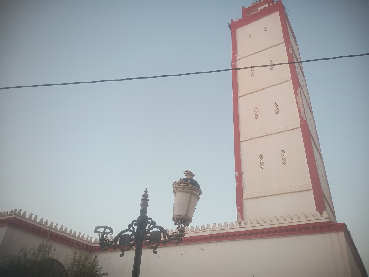 مسجد أحمد بن تيمية غوليماس - أعمير،