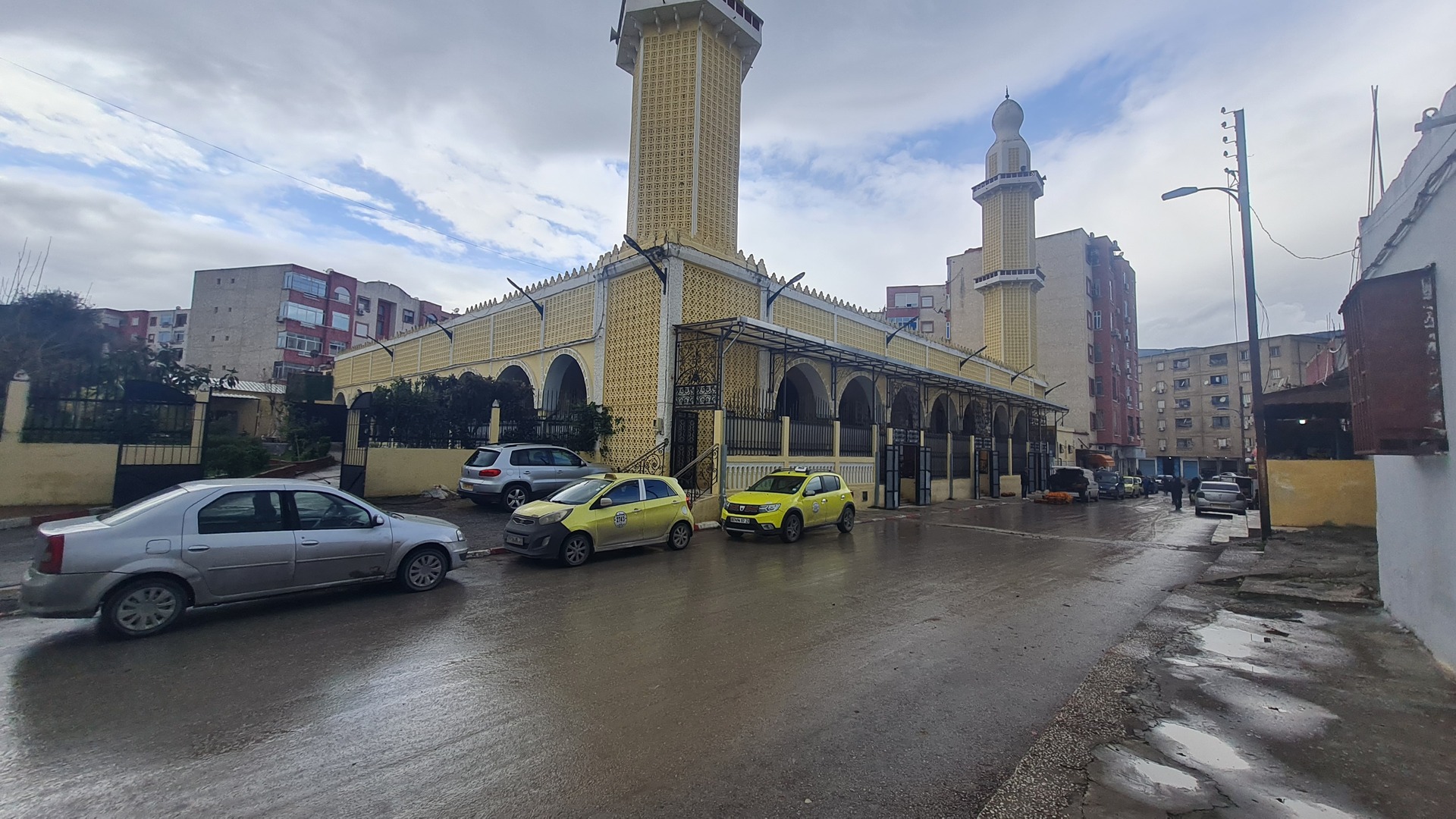 مسجد النور - وادي الذهب