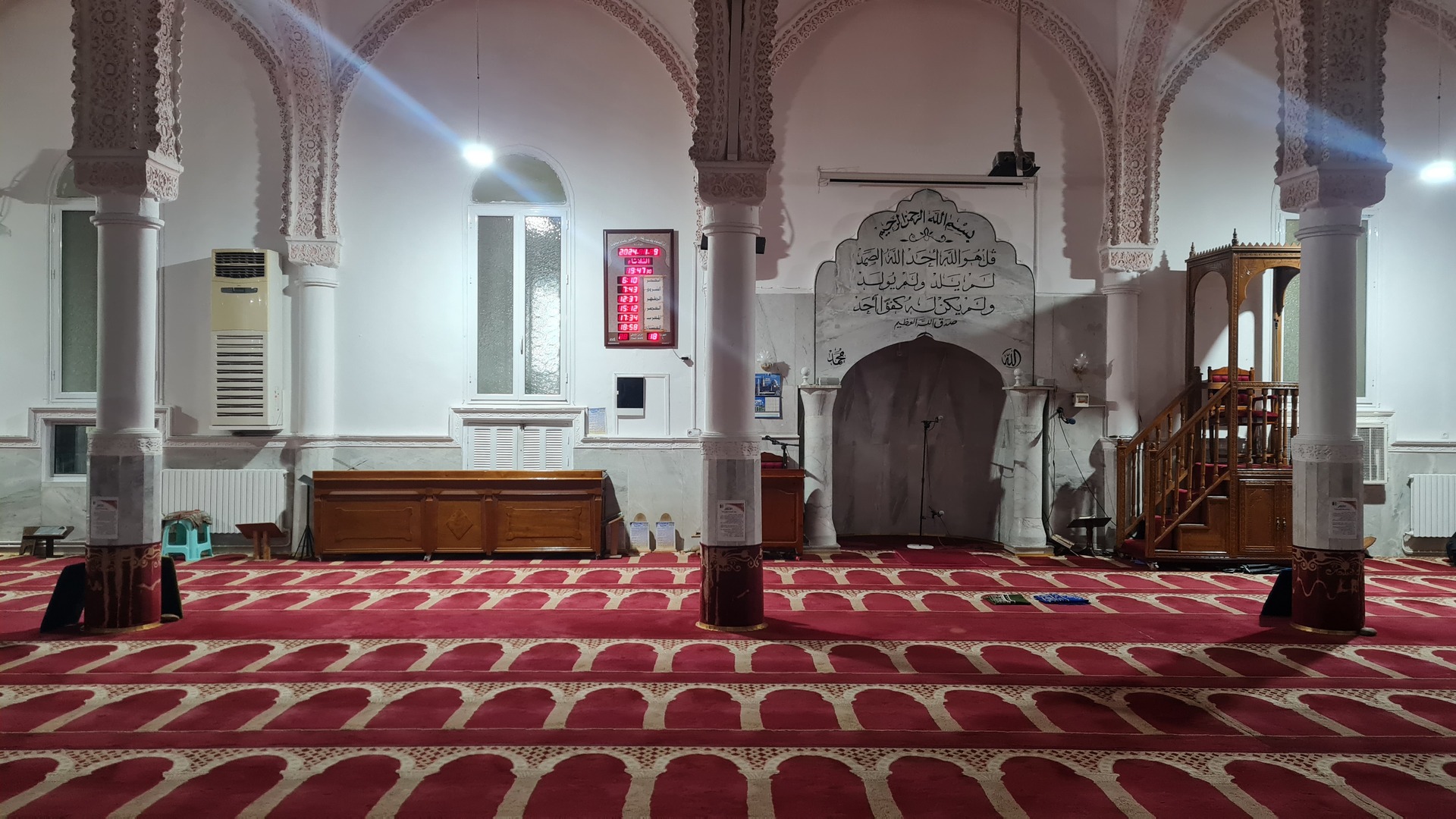 مسجد النور - وادي الذهب