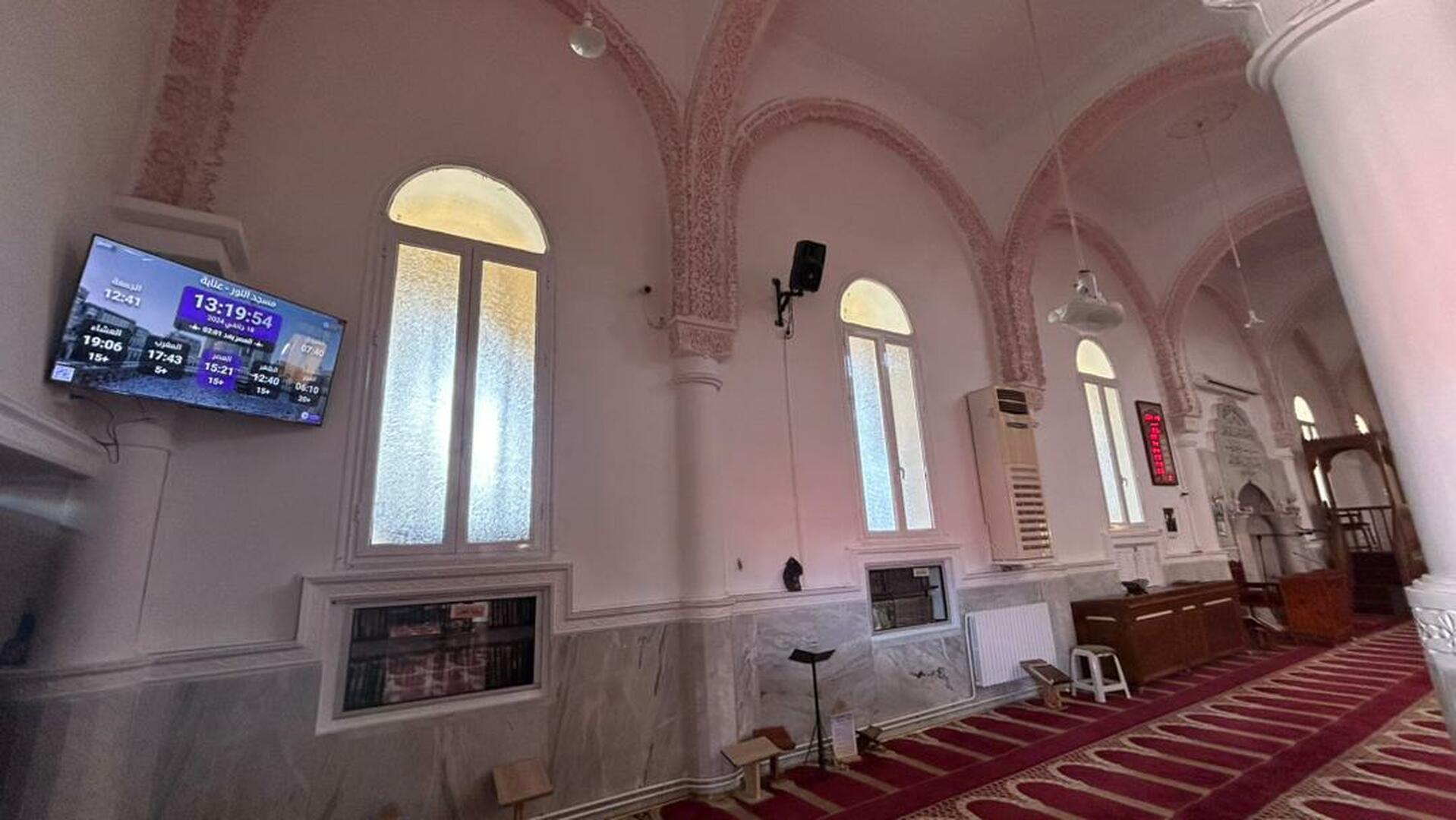 مسجد النور - وادي الذهب