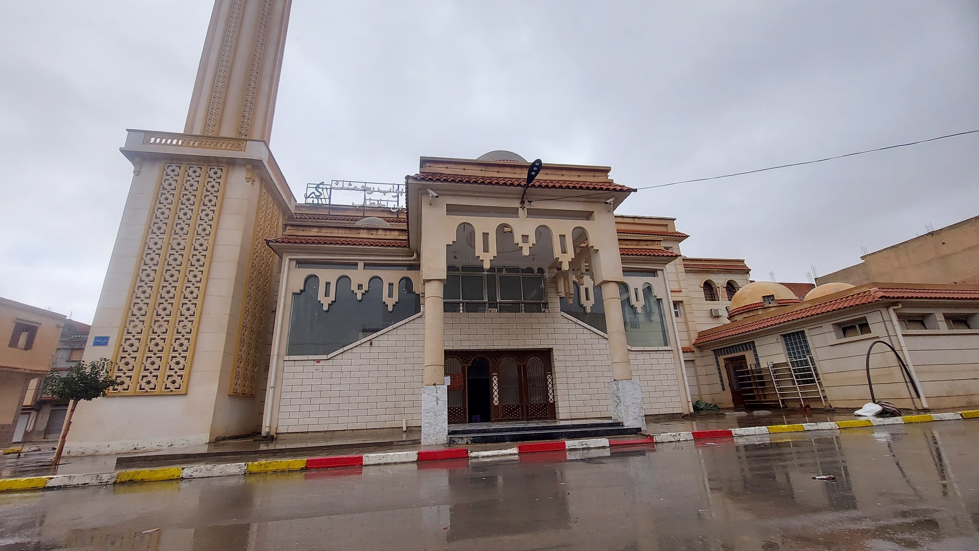 مسجد عمر بن الخطاب