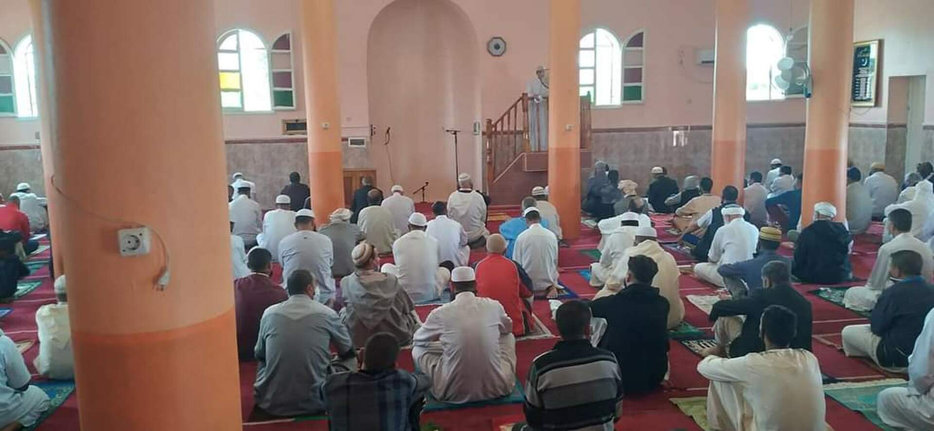 مسجد عبد الله بن الزبير - الحشاسطة عمور
