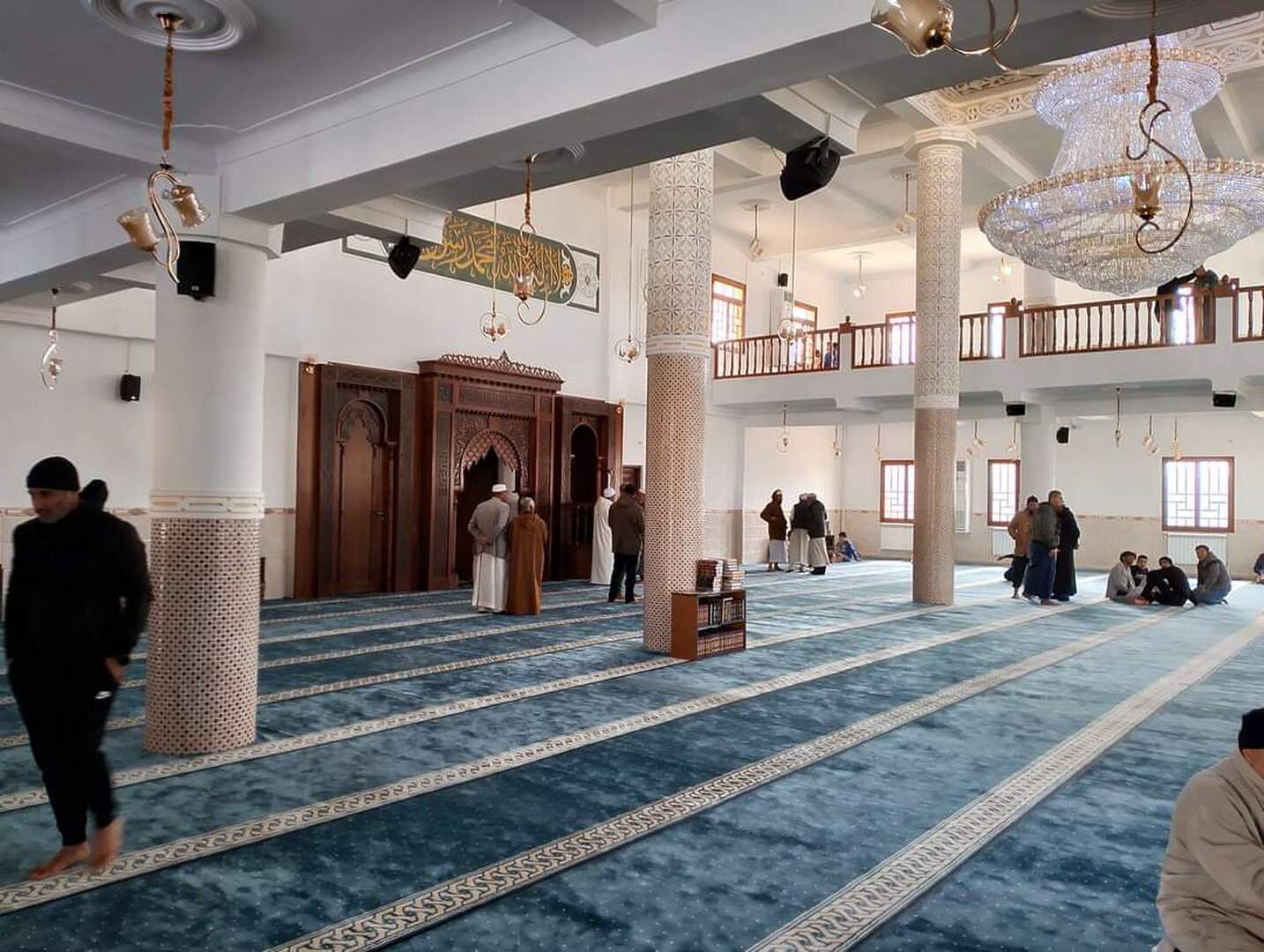 مسجد عبد الحميد بن باديس _ حي السعادة