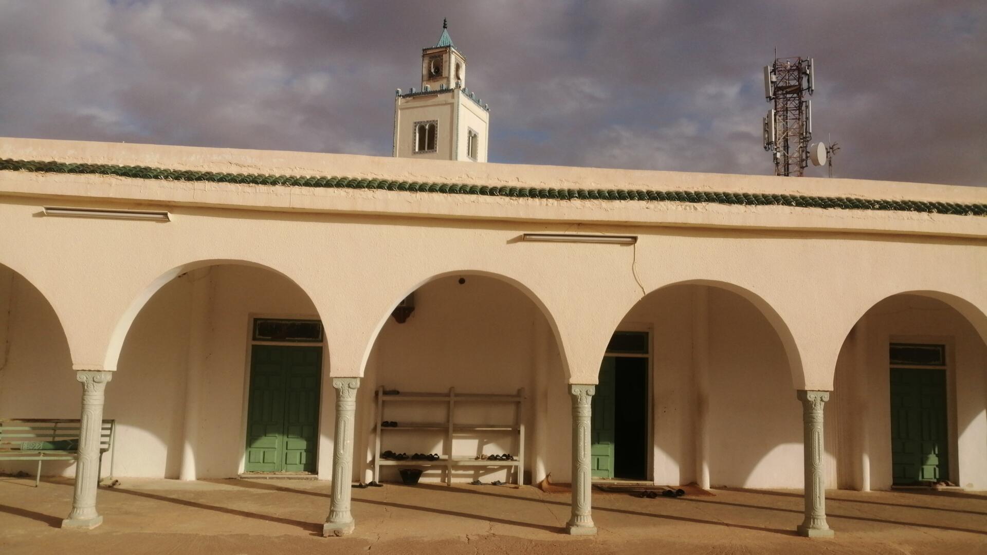 جامع بئر ثلاثين