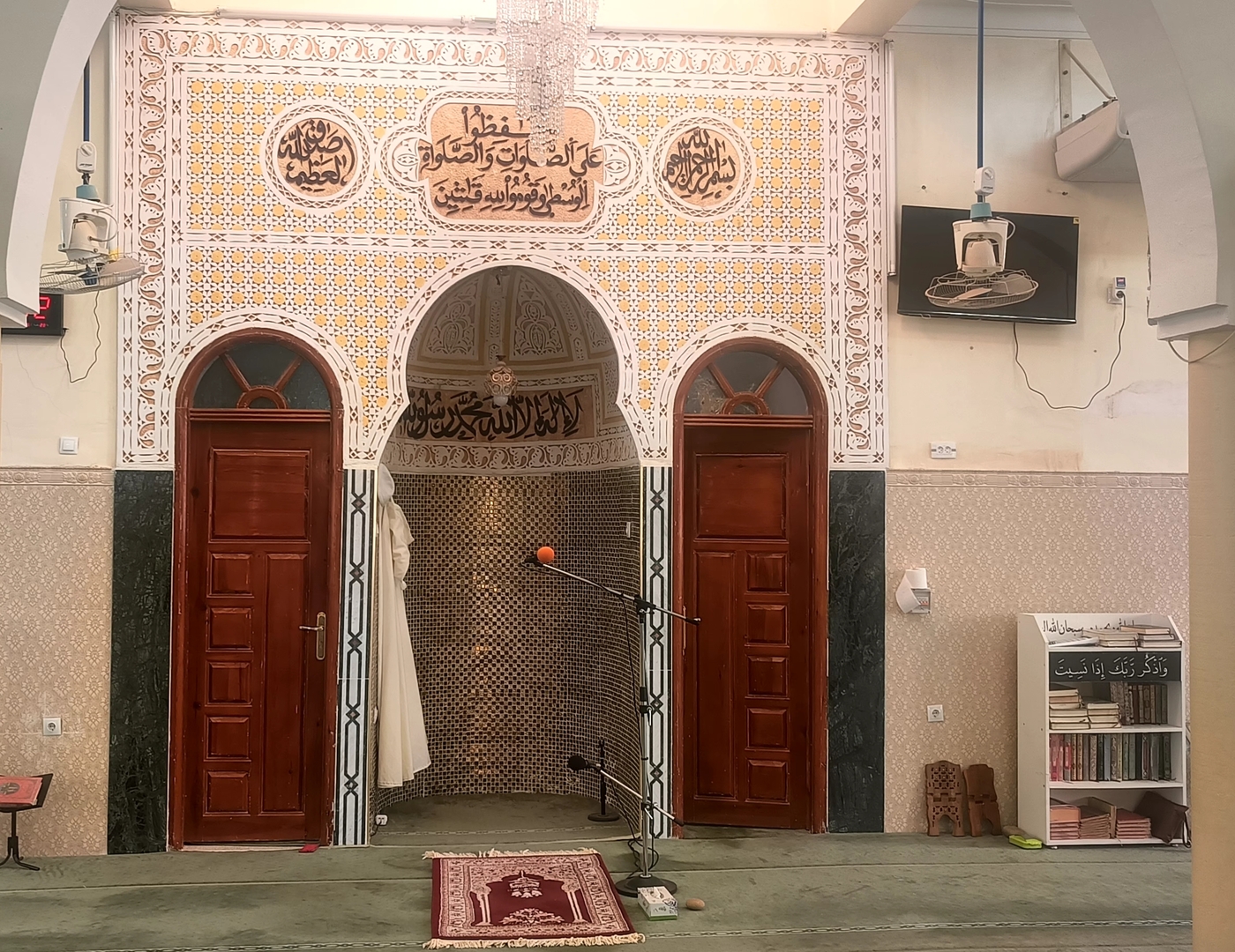 مسجد خبيب بن عدي - الرويسات