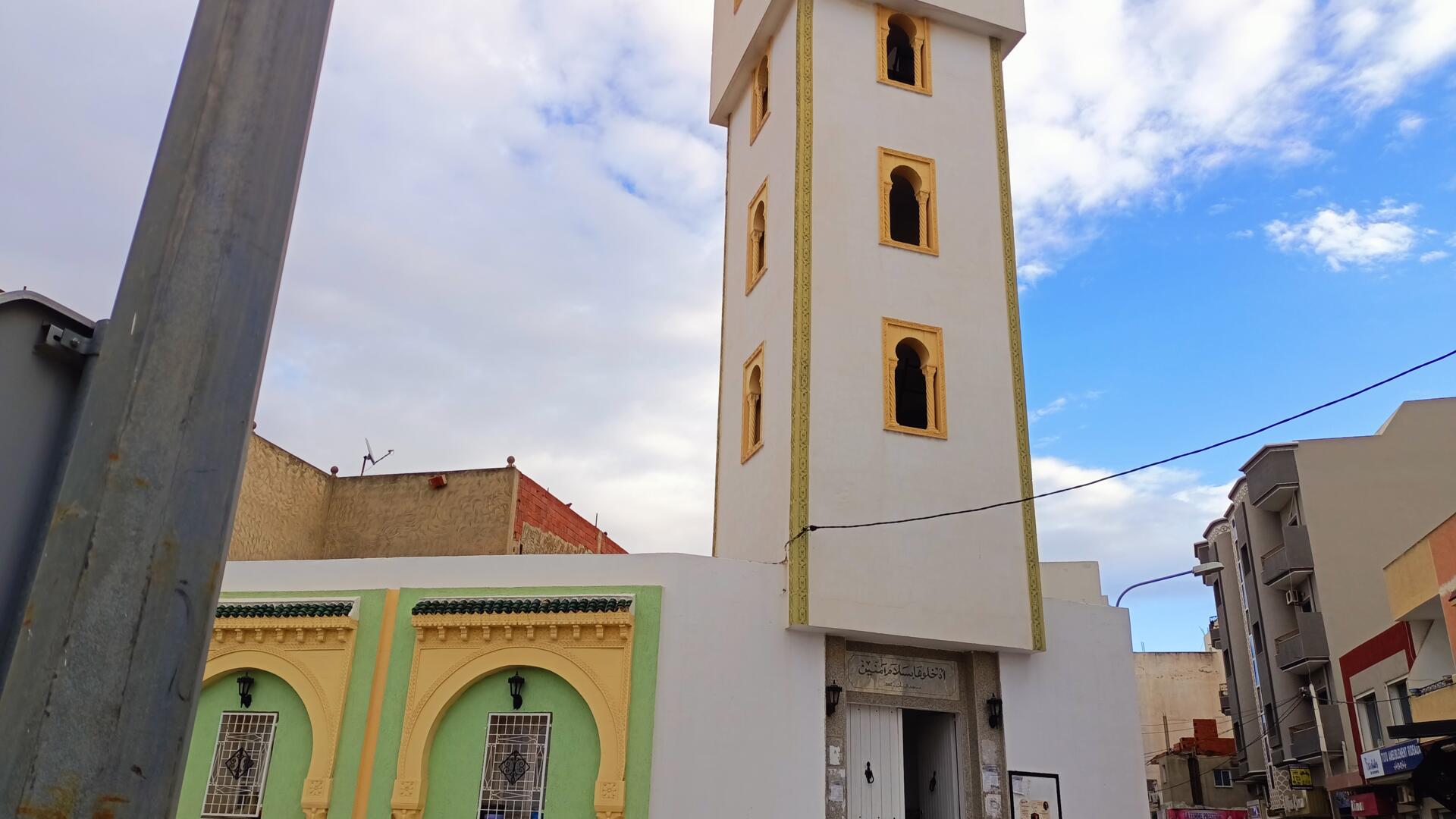مسجد البينات