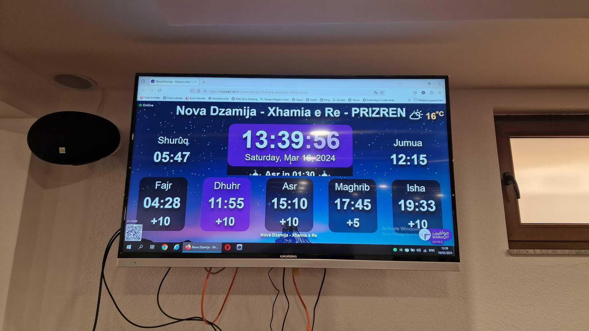 "Nova Džamija-Xhamia e Re"