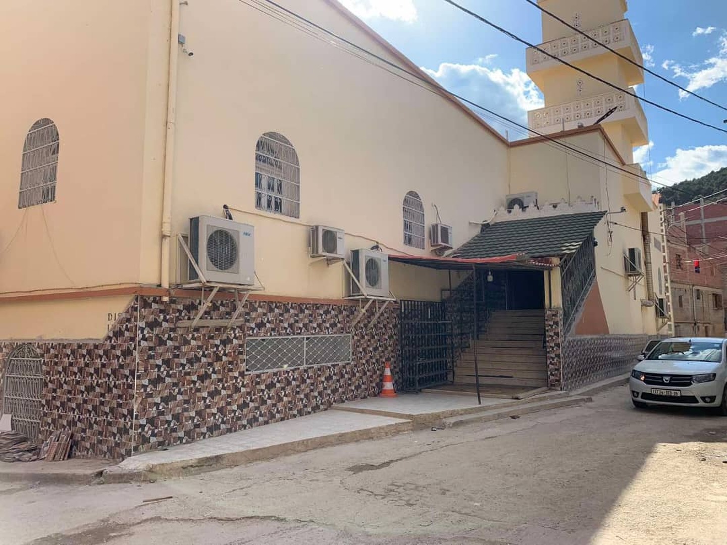 مسجد إبن تيمية - حي بن الشرقي